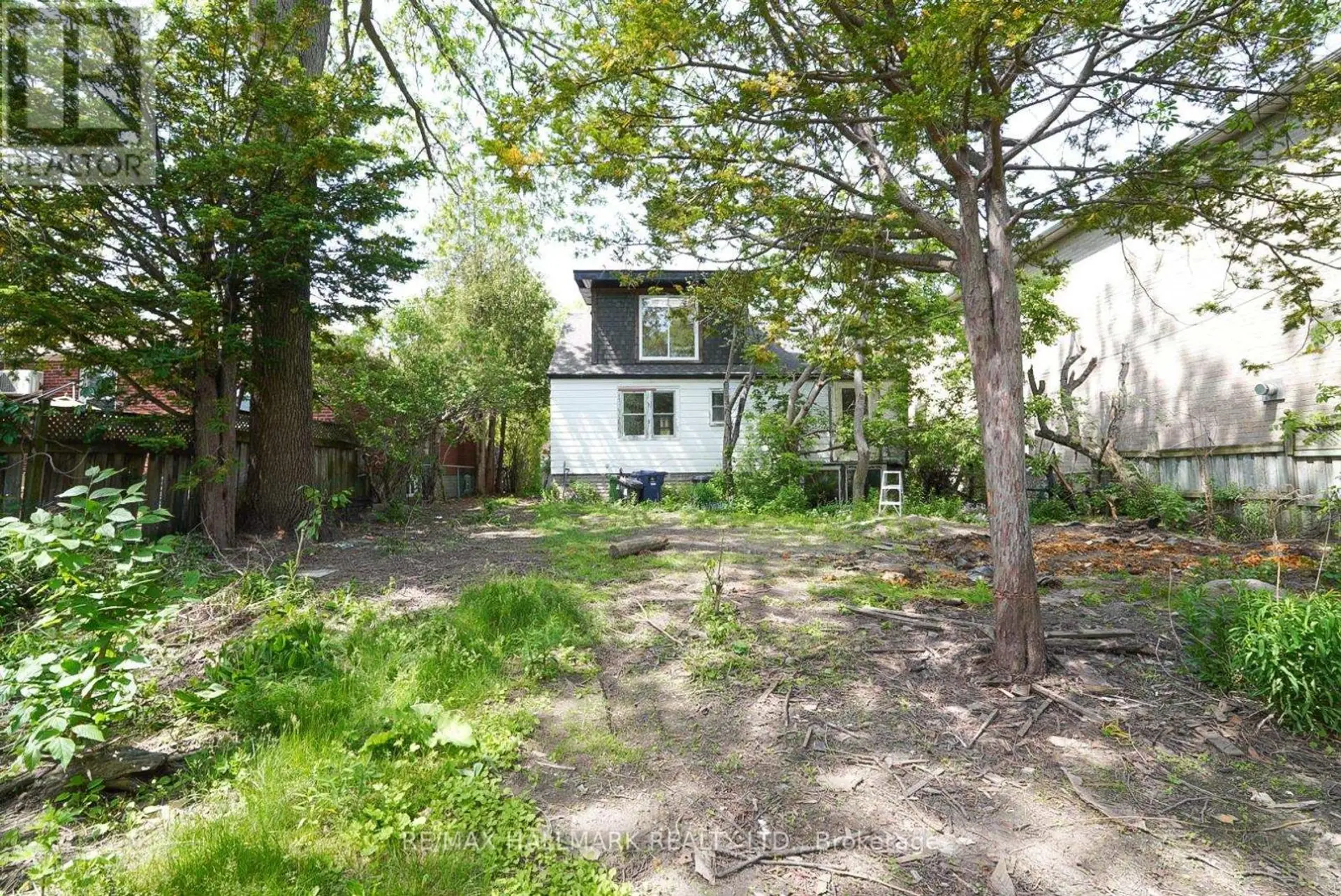 63 HIGHVIEW AVENUE - Image 14