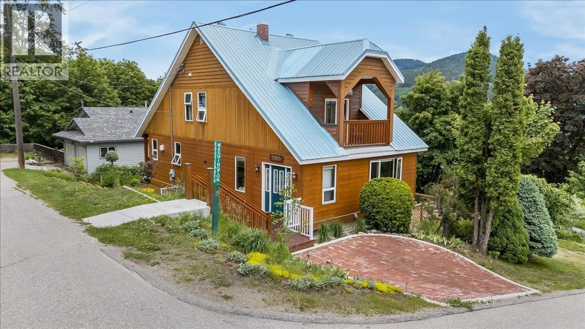 Property at 2005 Kootenay Avenue, Rossland, BC