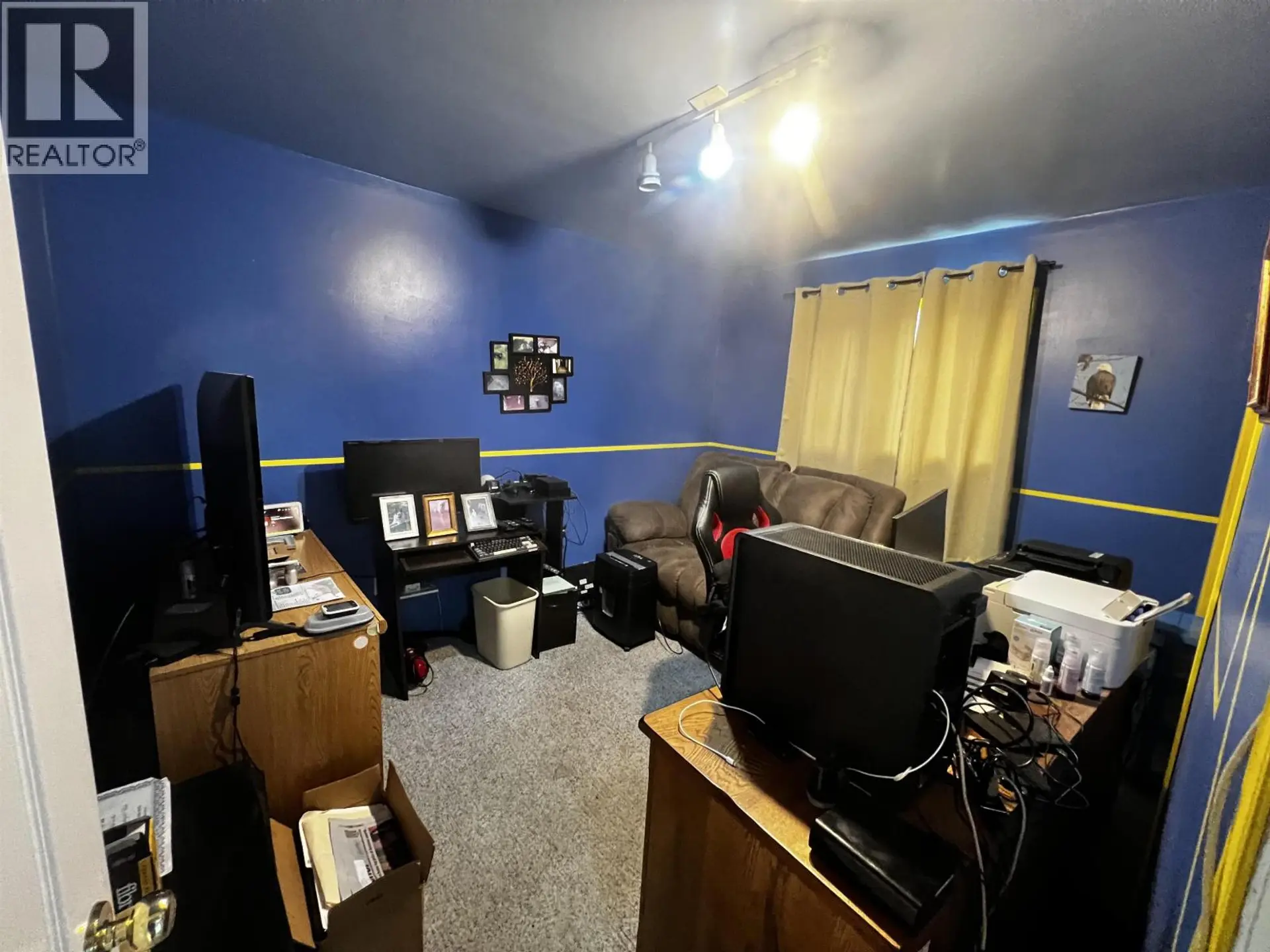 4178 BROADWAY AVENUE - Image 13
