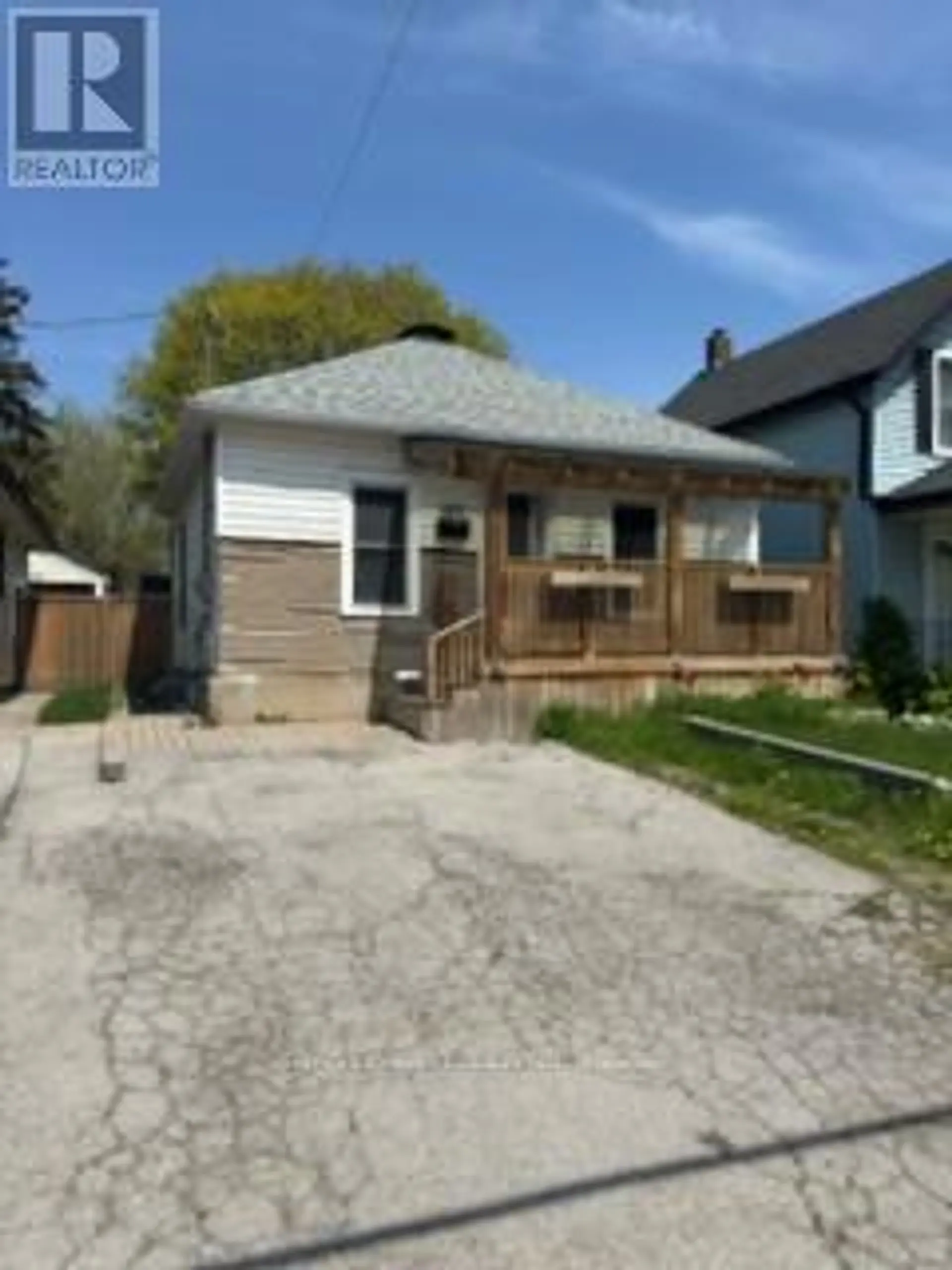 182 BLOOR STREET W - Image 1