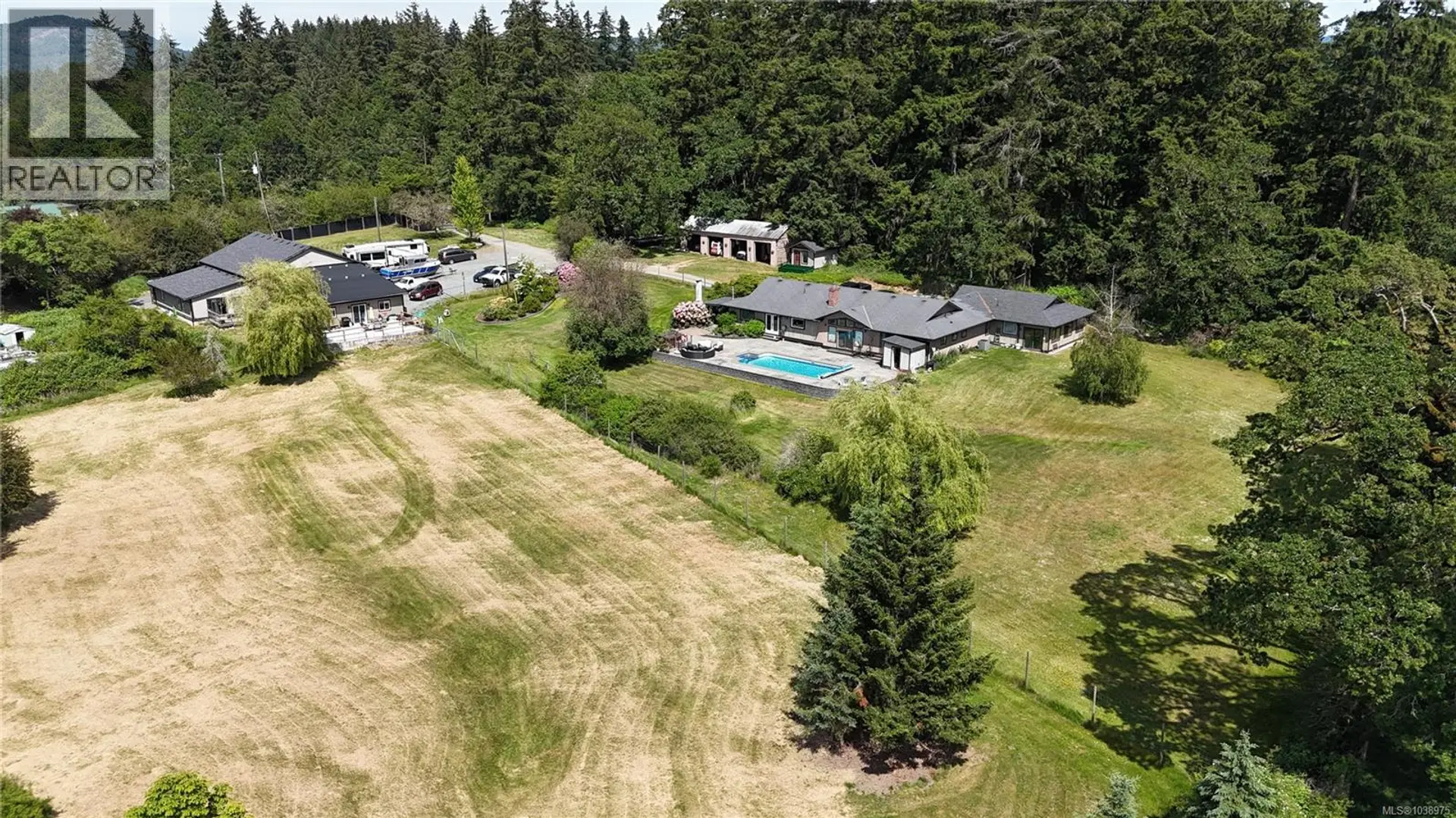 Property at 2440 Roome Rd, Duncan, BC