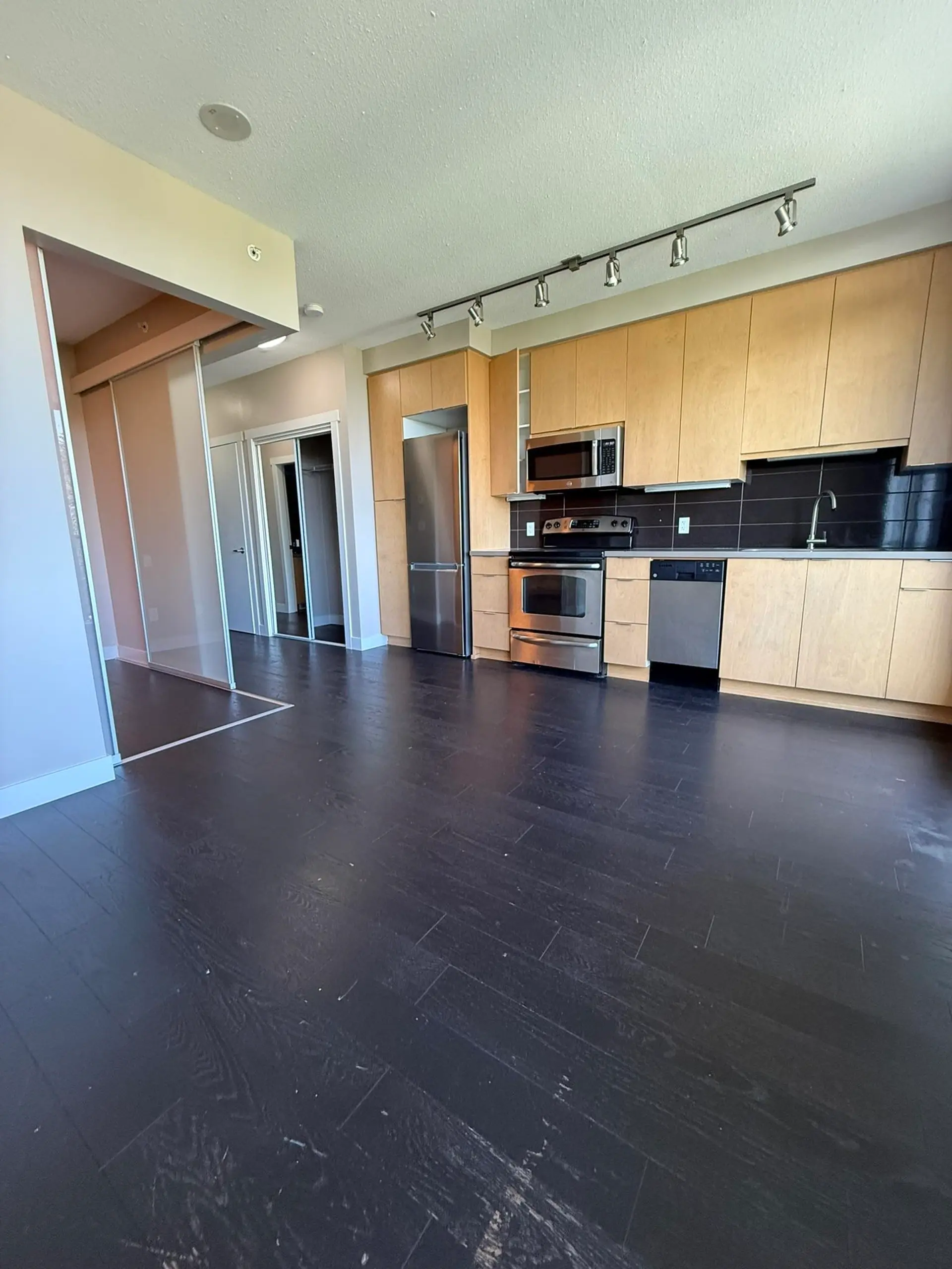 #507 9025 Highland Court - Image 5