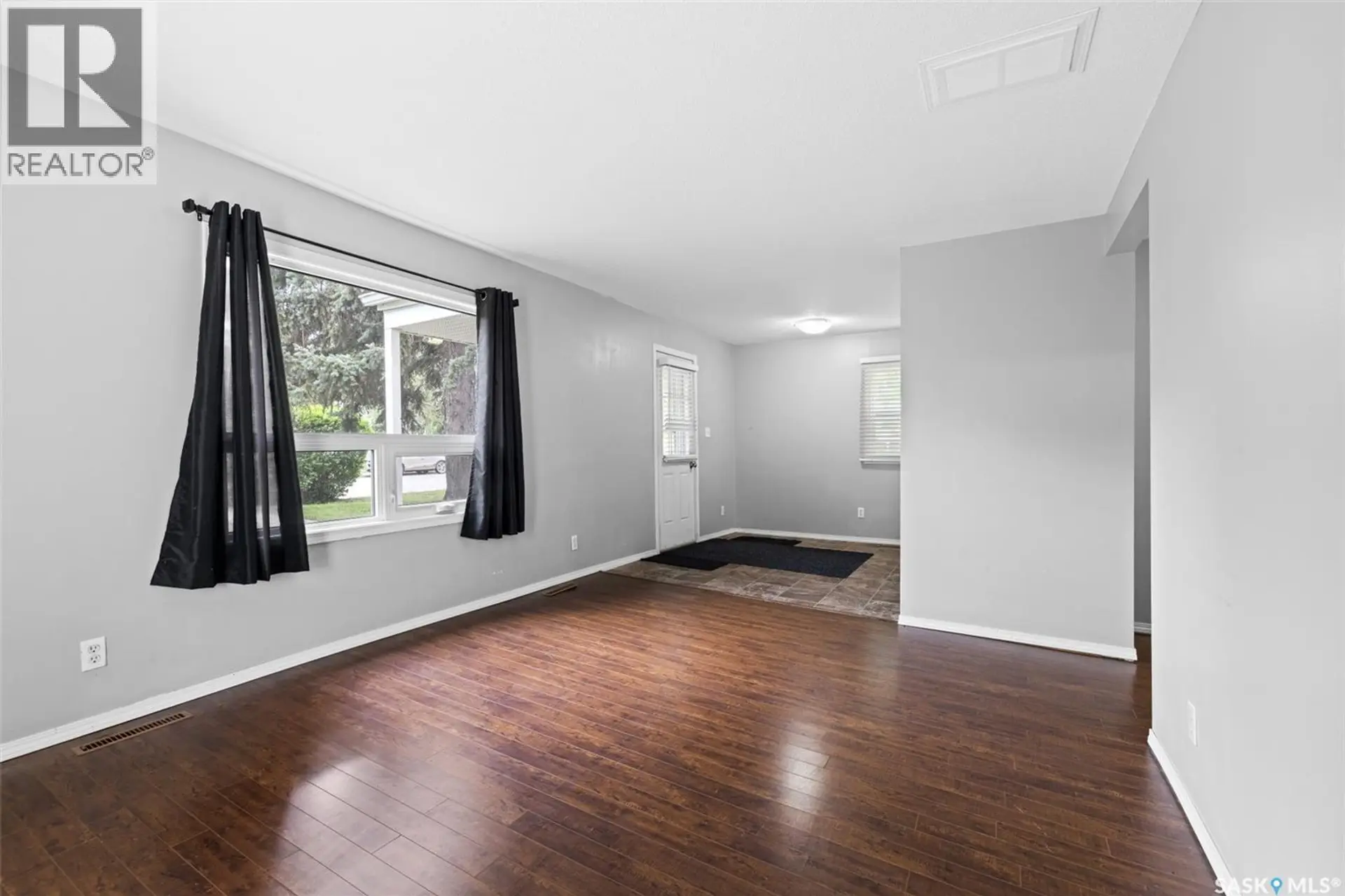 33 Merritt CRESCENT - Image 5
