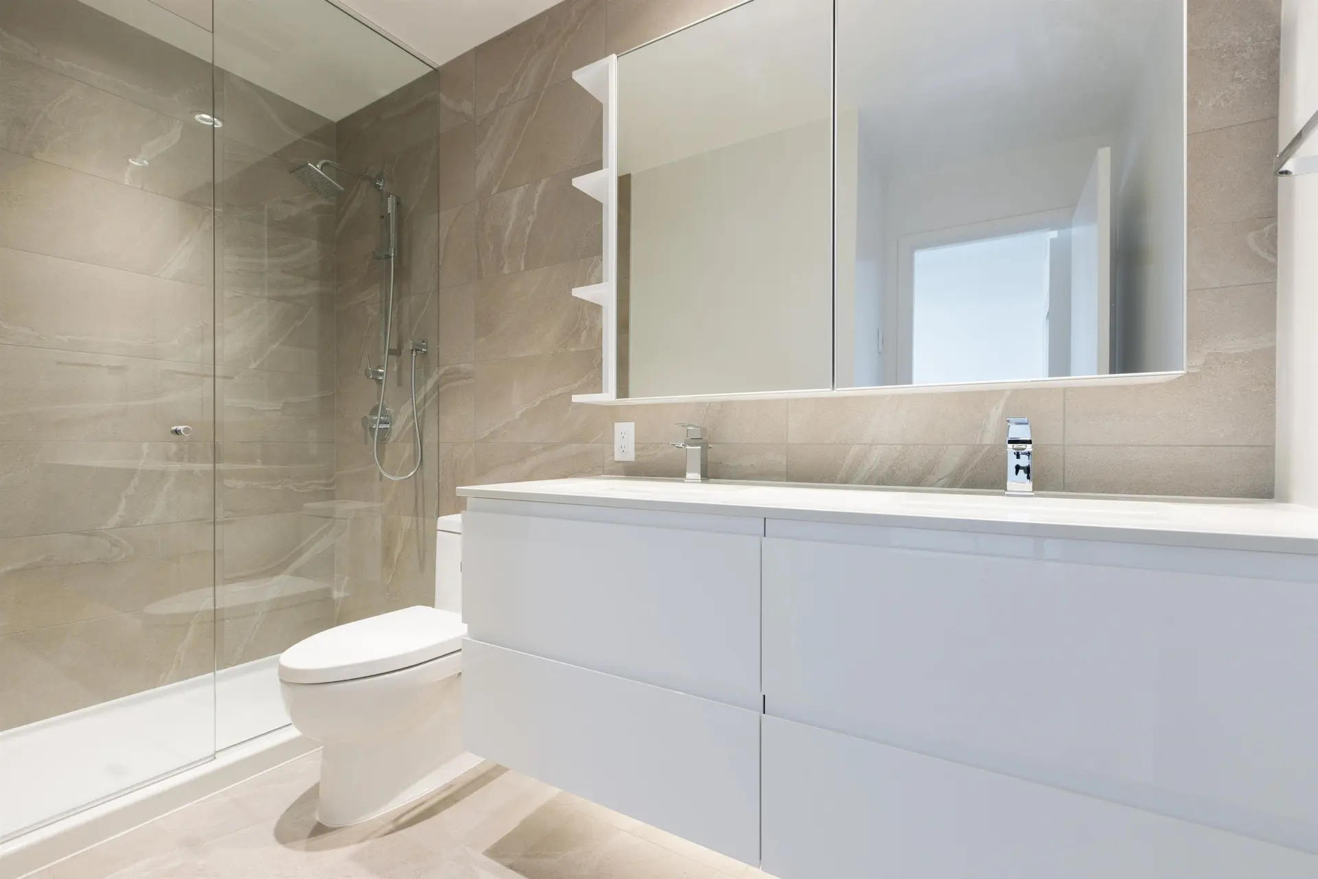 #207 6300 Minoru Boulevard - Image 6