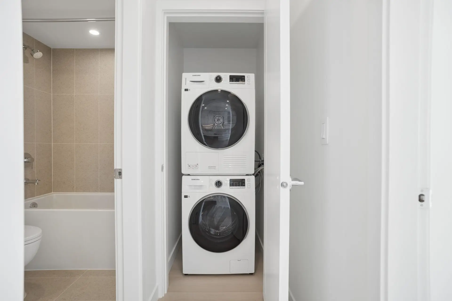 #2305 13573 98a Avenue - Image 6