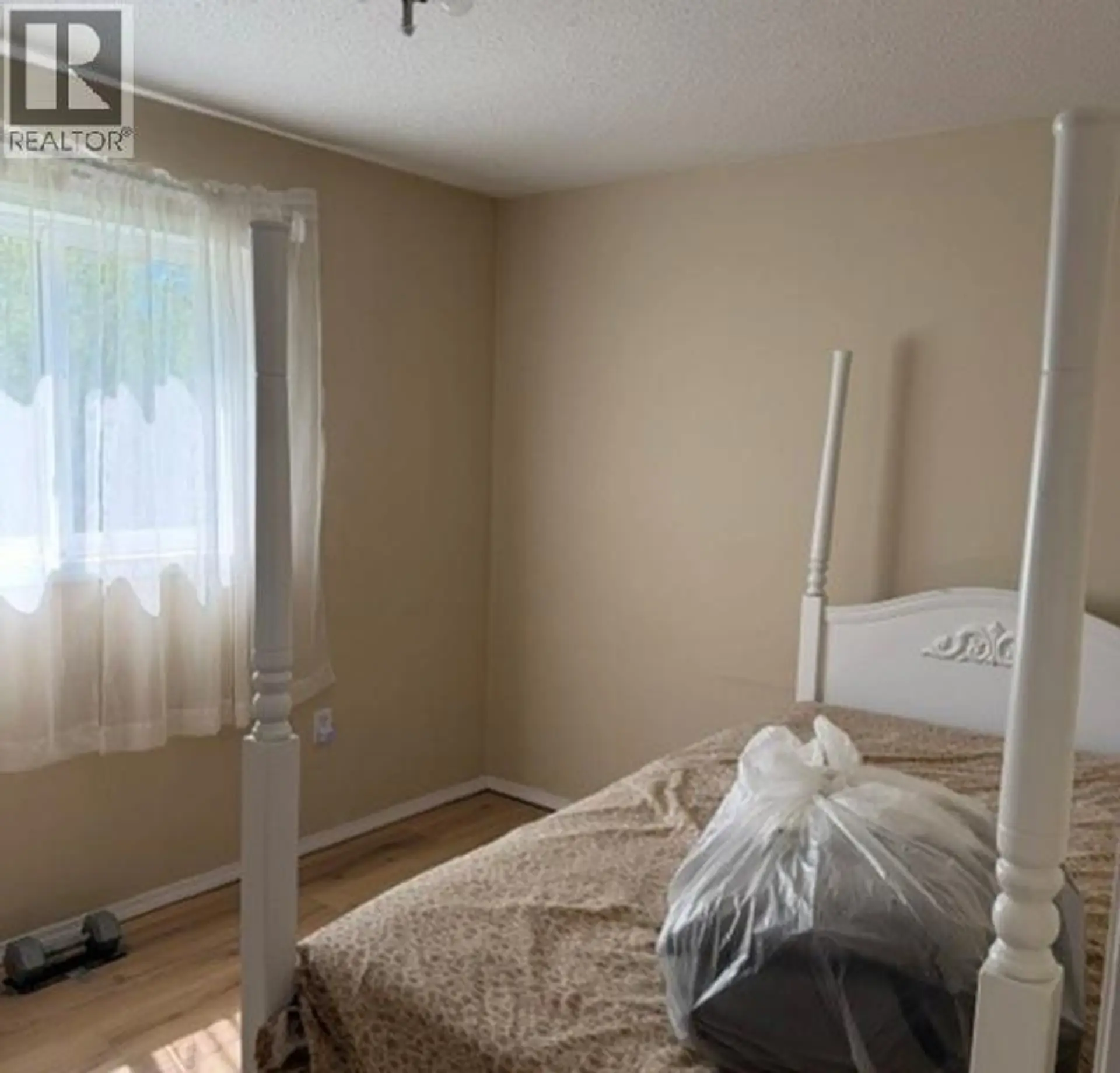 8477 ROWLAND ROAD - Image 10