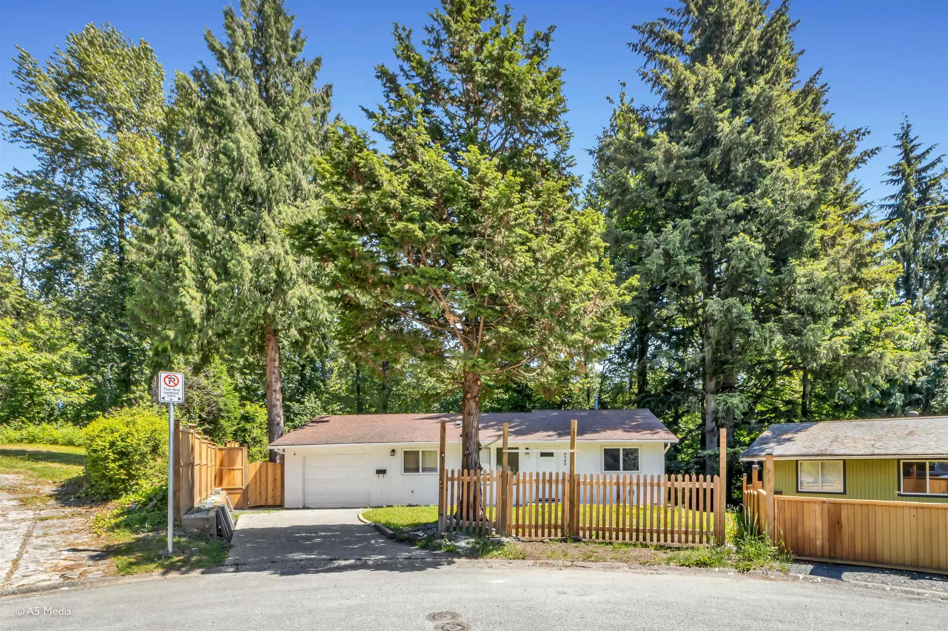 Property at 34388 Russet Place, Abbotsford, BC