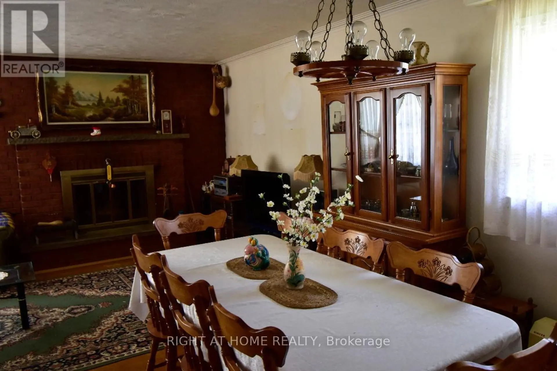 2436 ISLINGTON AVENUE - Image 8