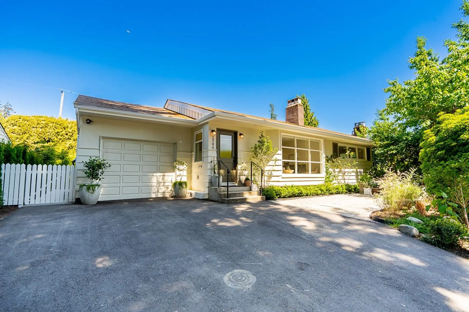 Property at 2784 Crescentview Drive, North Vancouver, BC