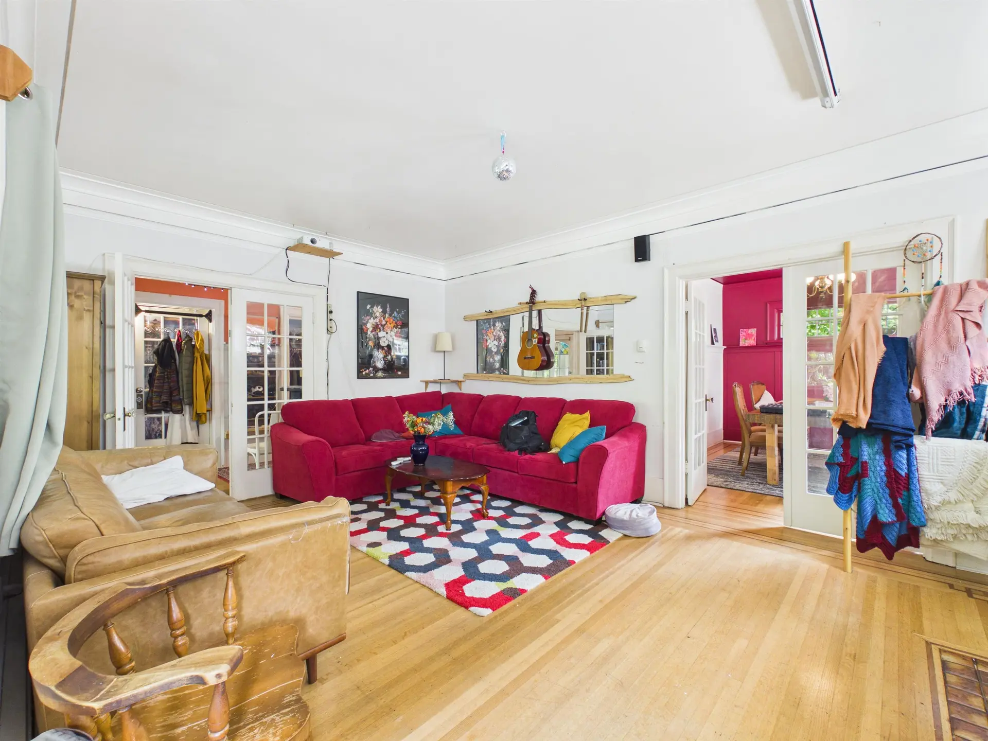 4370 Osler Street - Image 3