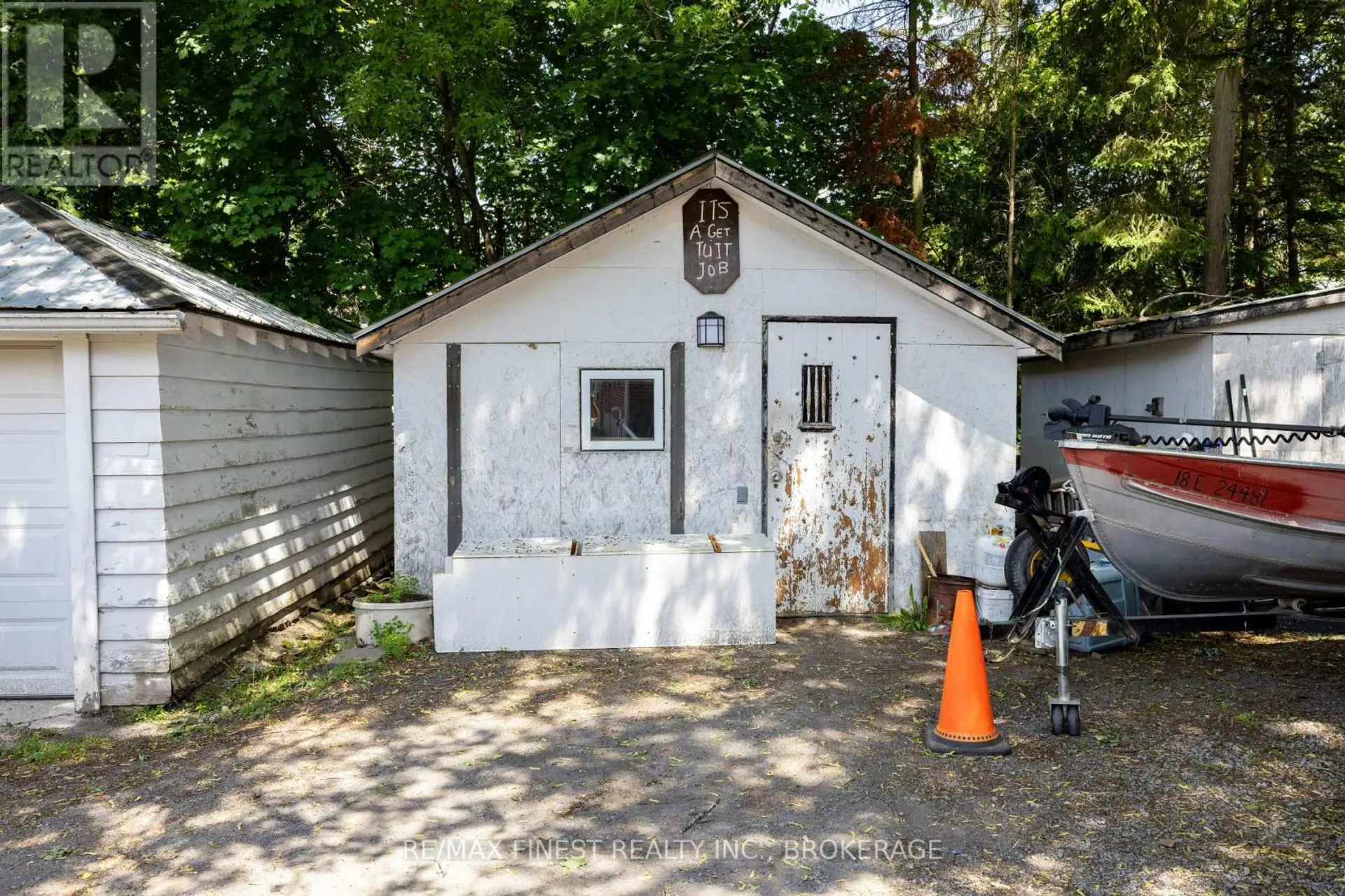 45 GRAHAM STREET W - Image 16