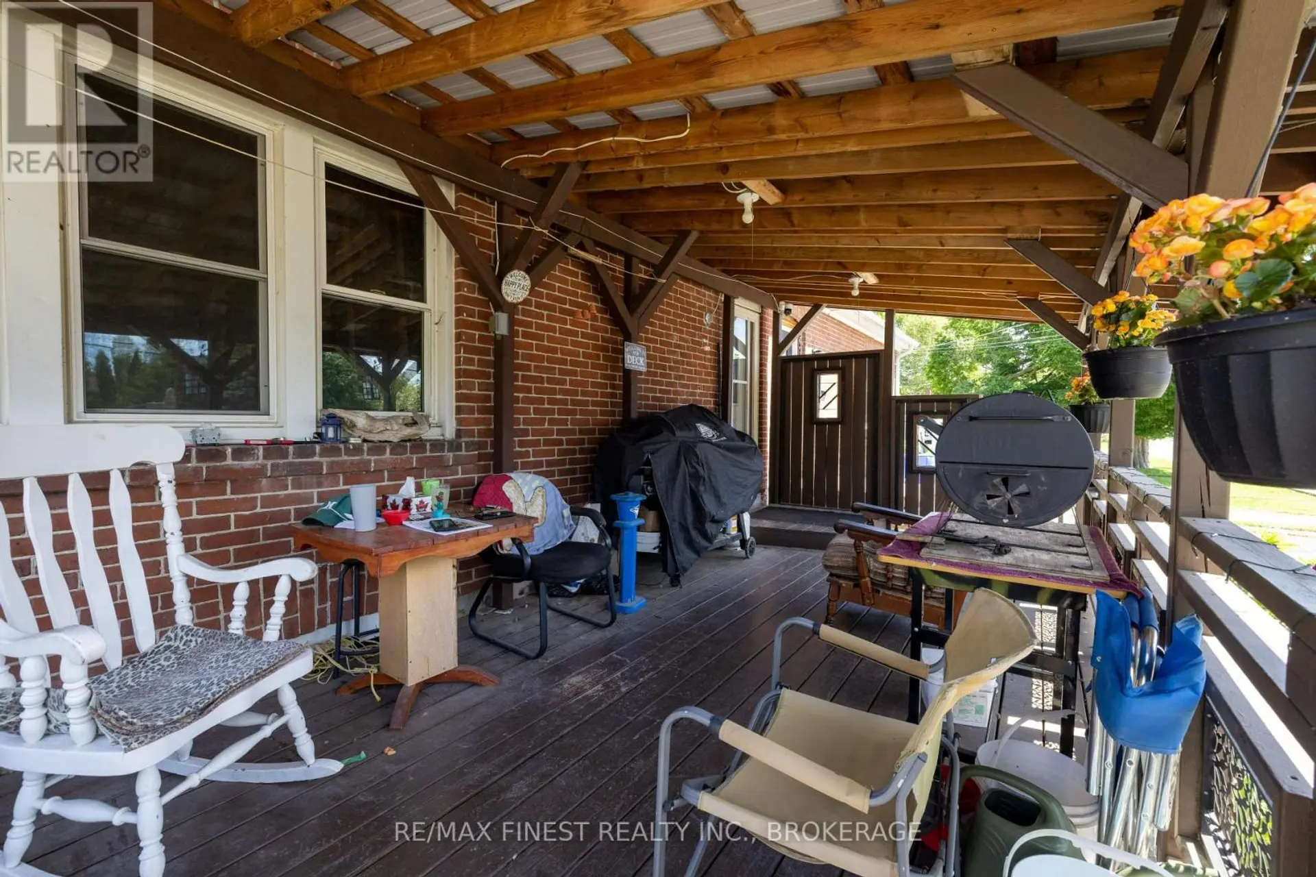 45 GRAHAM STREET W - Image 14
