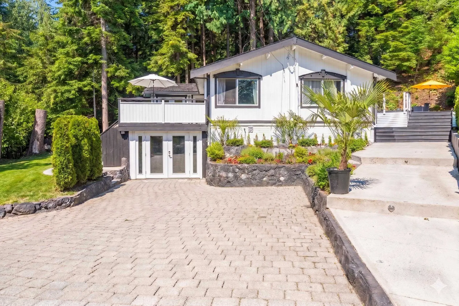 Property at 3870 Emerald Drive, North Vancouver, BC