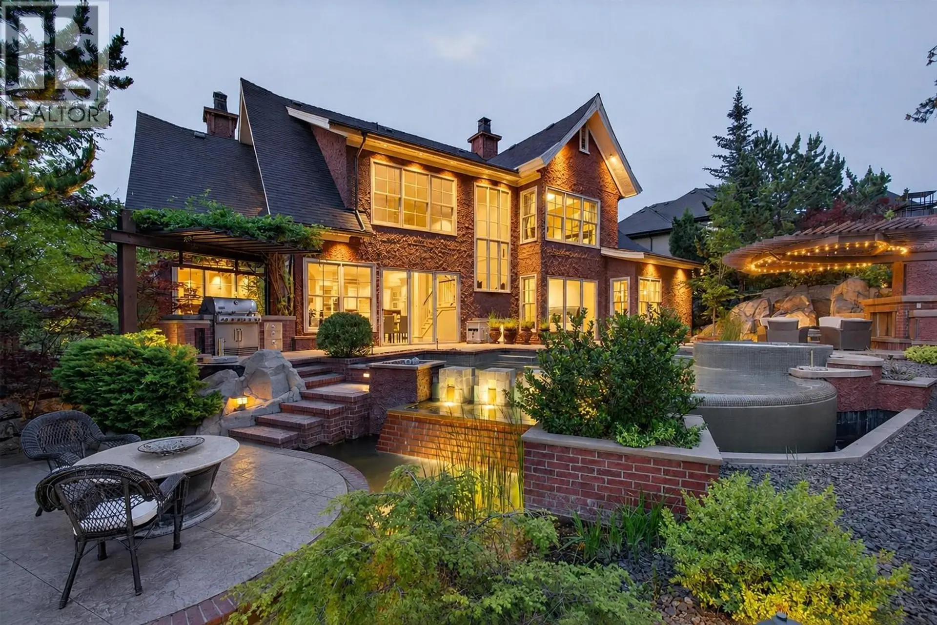Property at 965 Westpoint Drive, Kelowna, BC