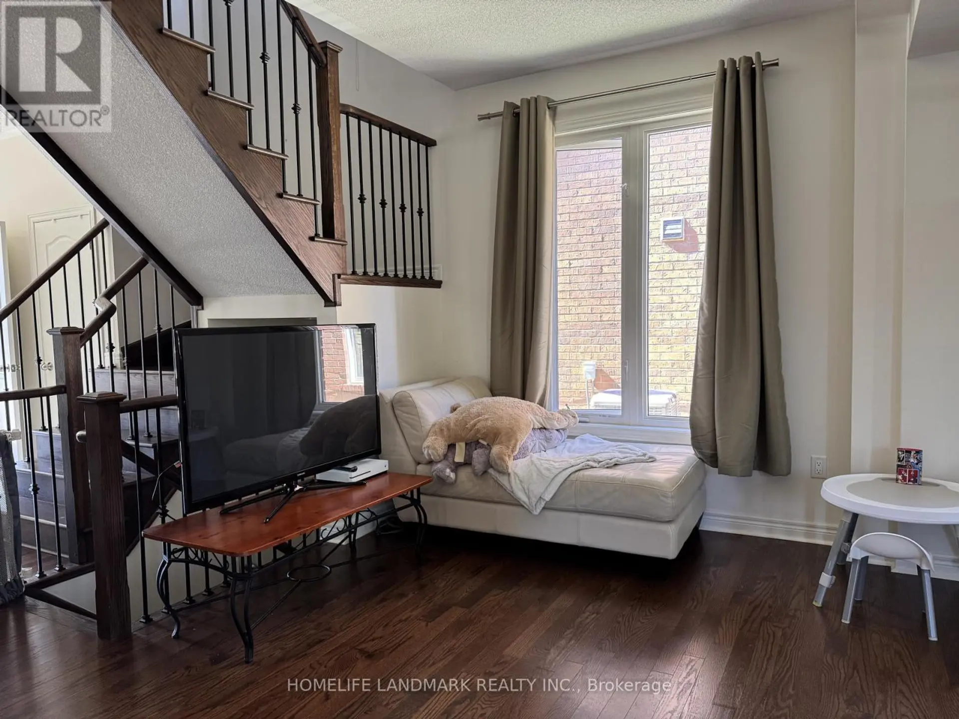 678 WEST PARK AVENUE - Image 5