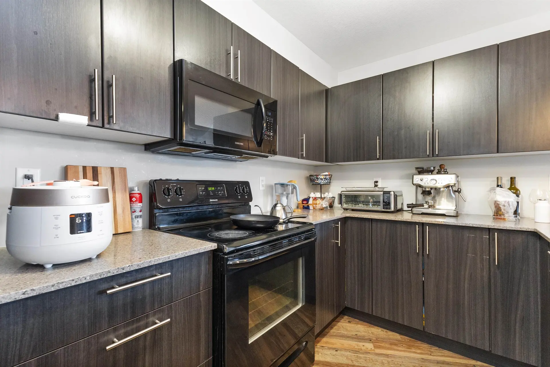 #112 2565 Campbell Avenue - Image 3