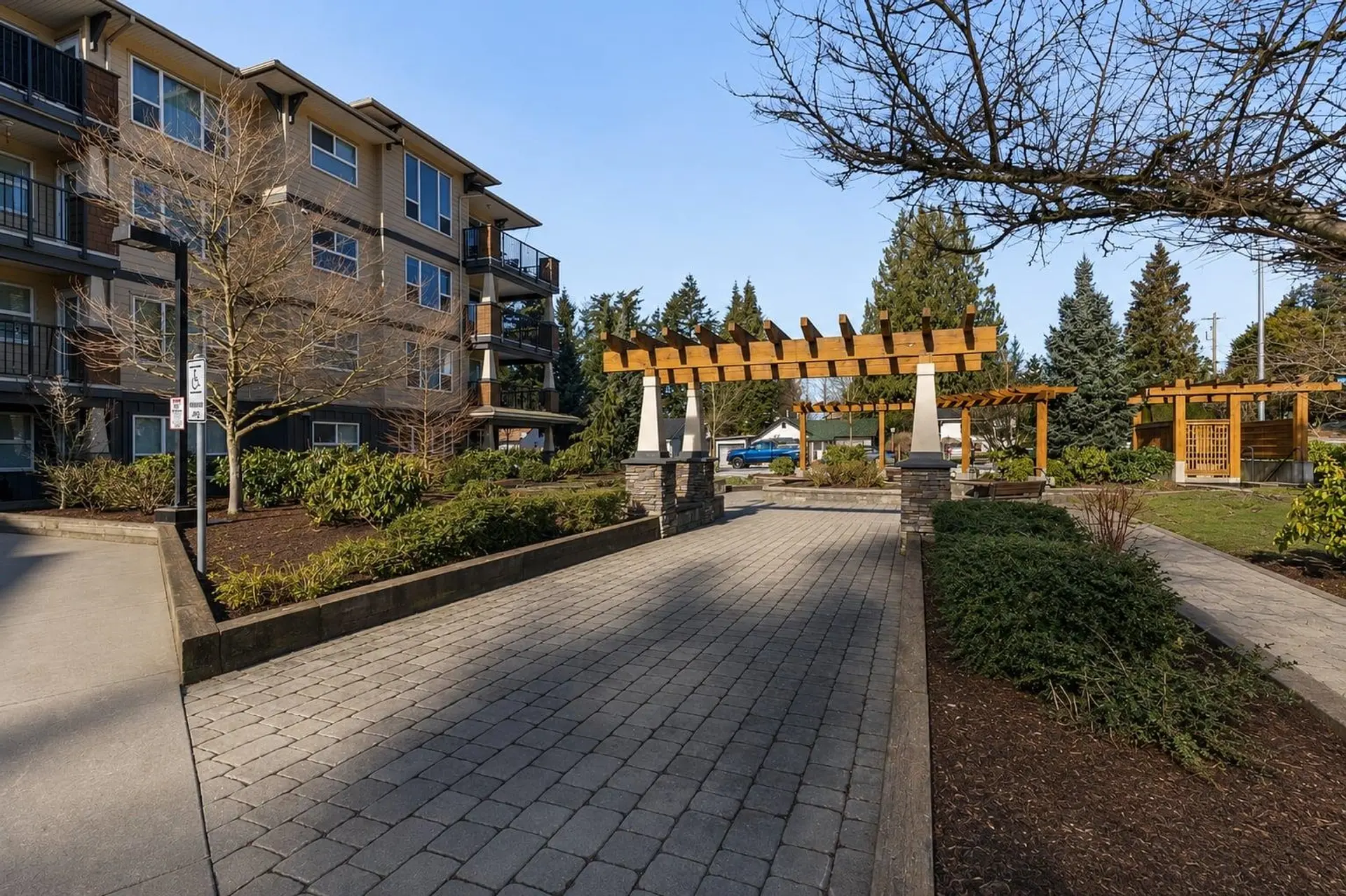 #112 2565 Campbell Avenue - Image 14