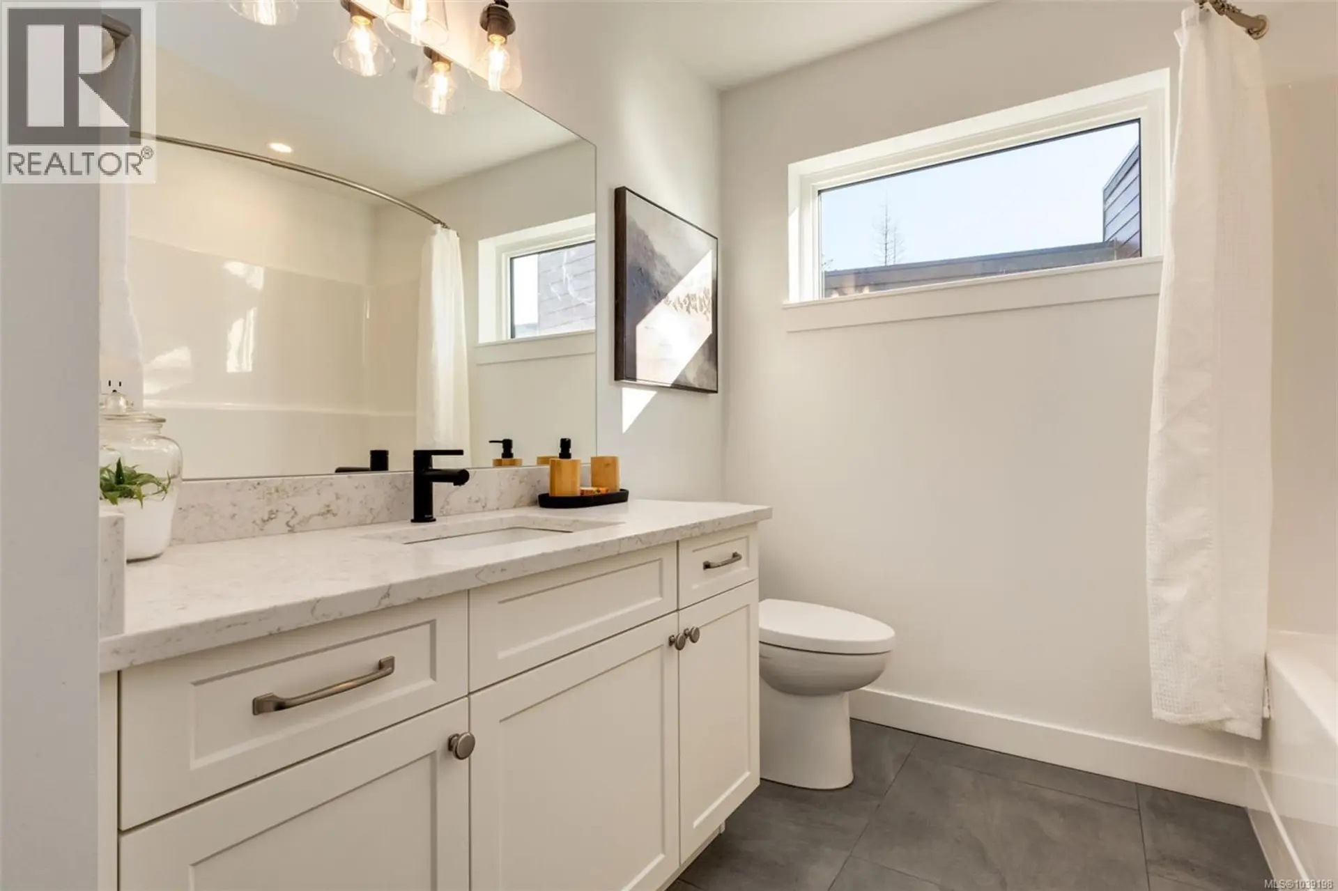 #105 1220 Manzanita Pl - Image 18