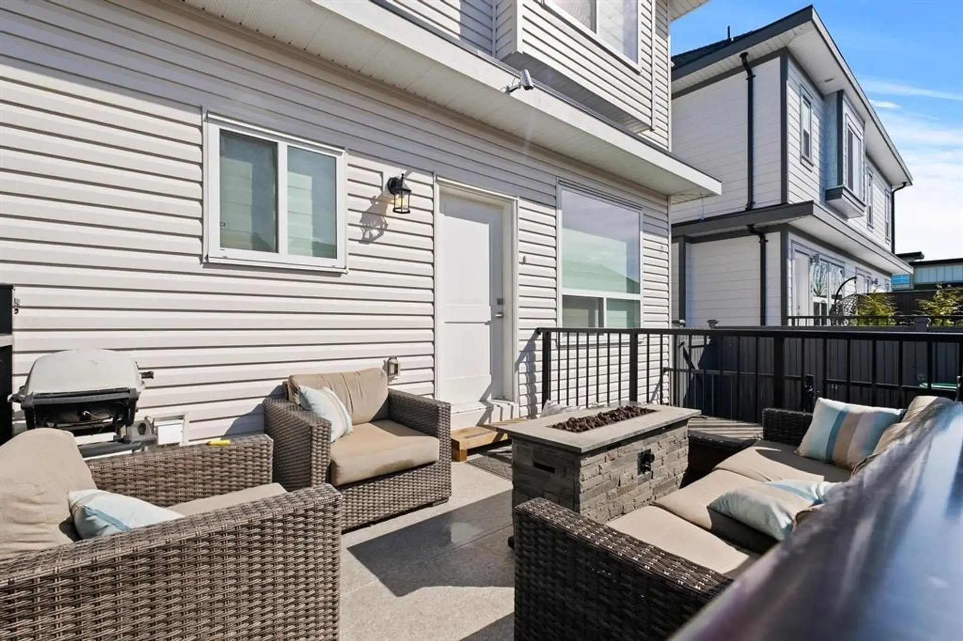 19436 72a Avenue - Image 12