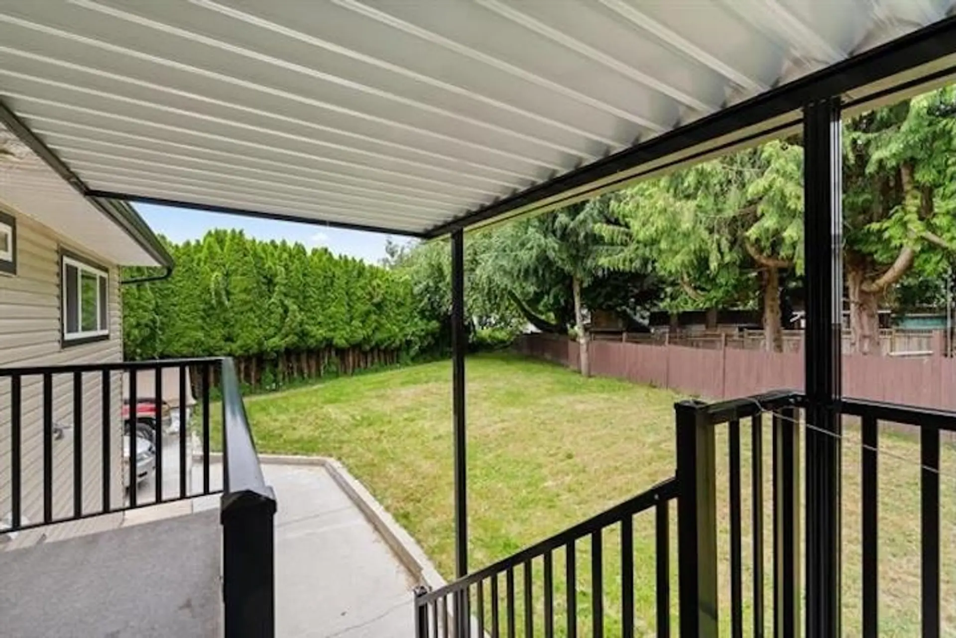 15077 86b Avenue - Image 12