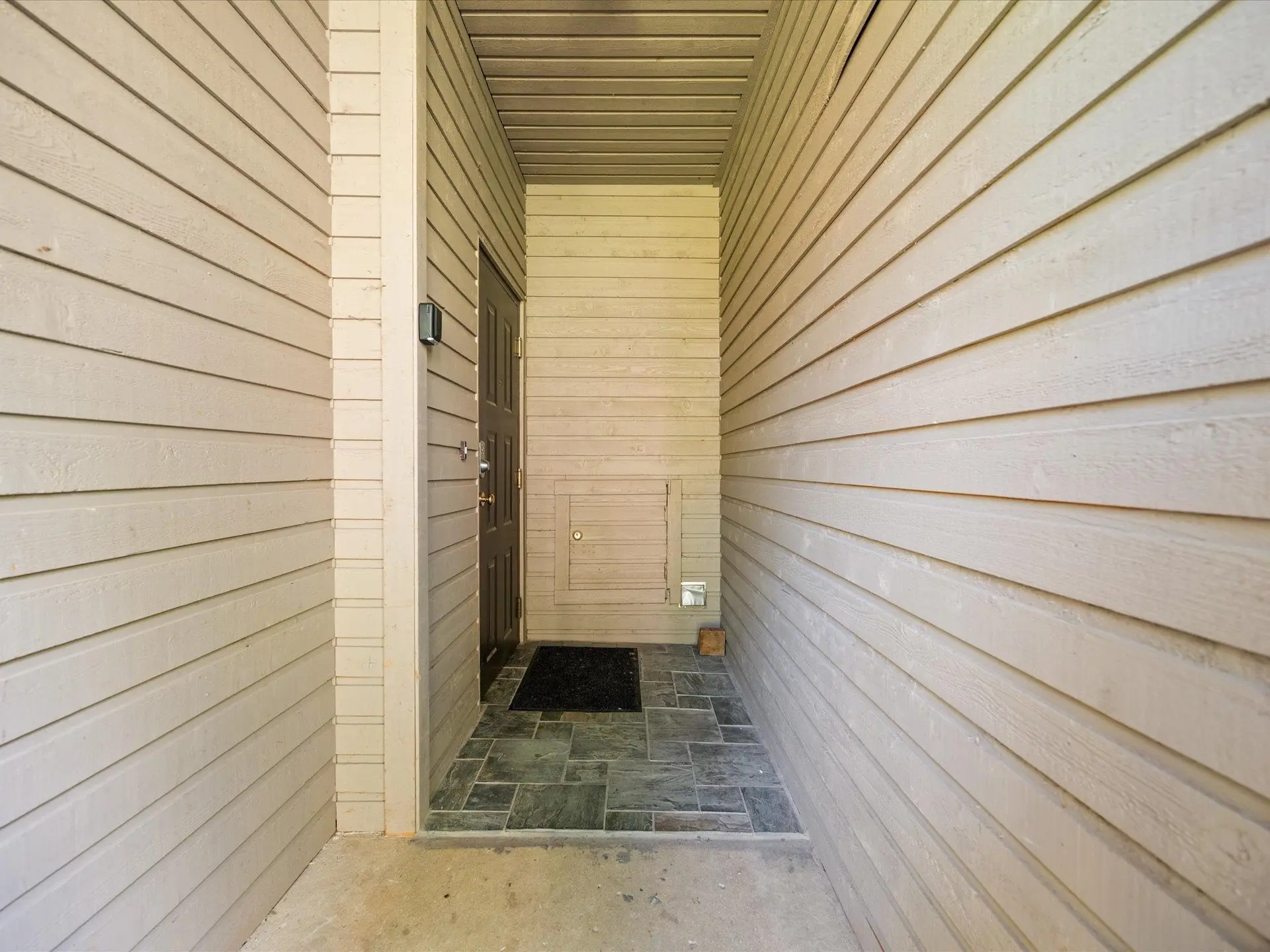 #1 2240 Gondola Way - Image 15