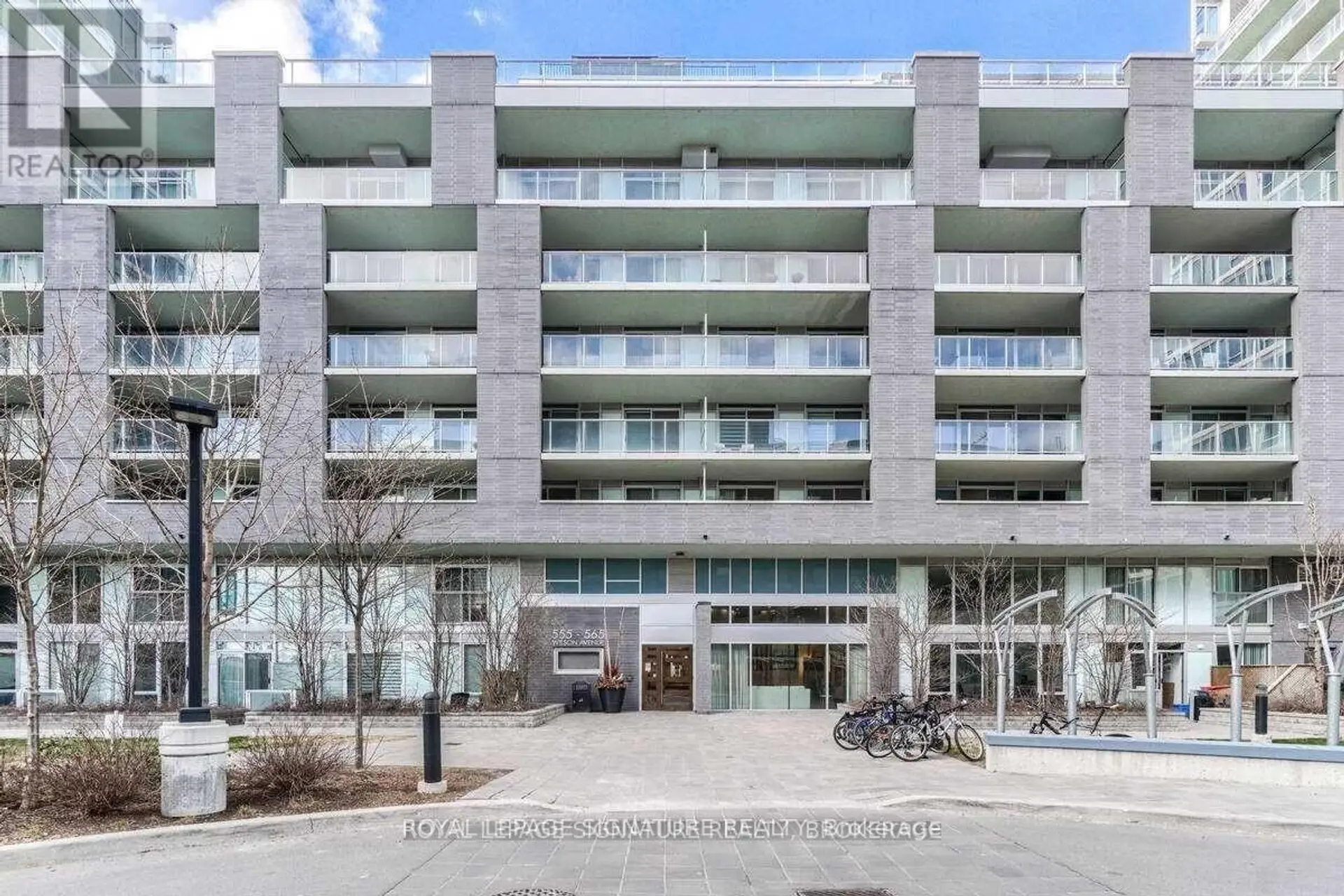#E103 555 WILSON AVENUE - Image 13