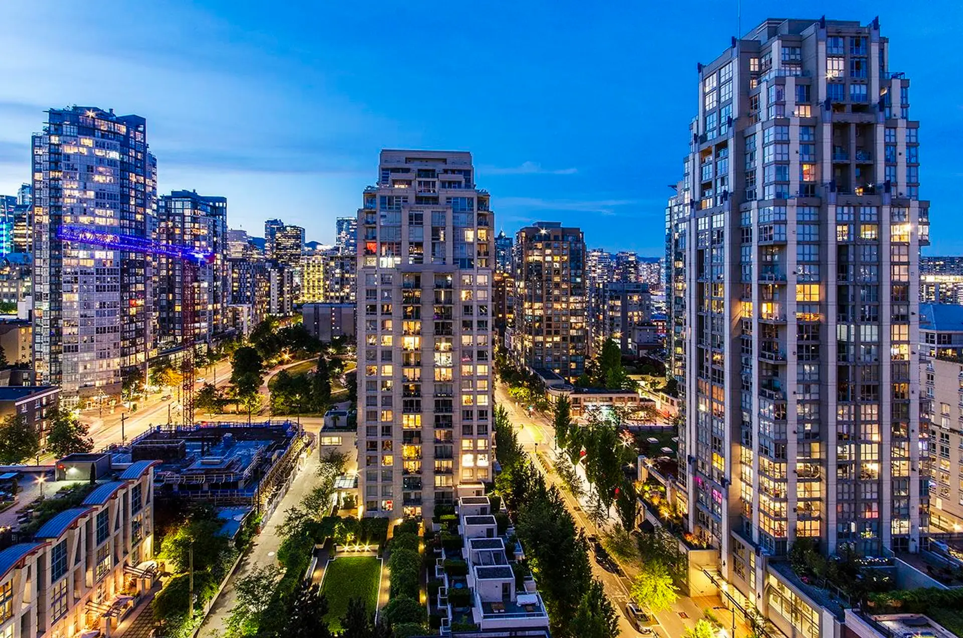 Property at #2002 1295 Richards Street, Vancouver, BC