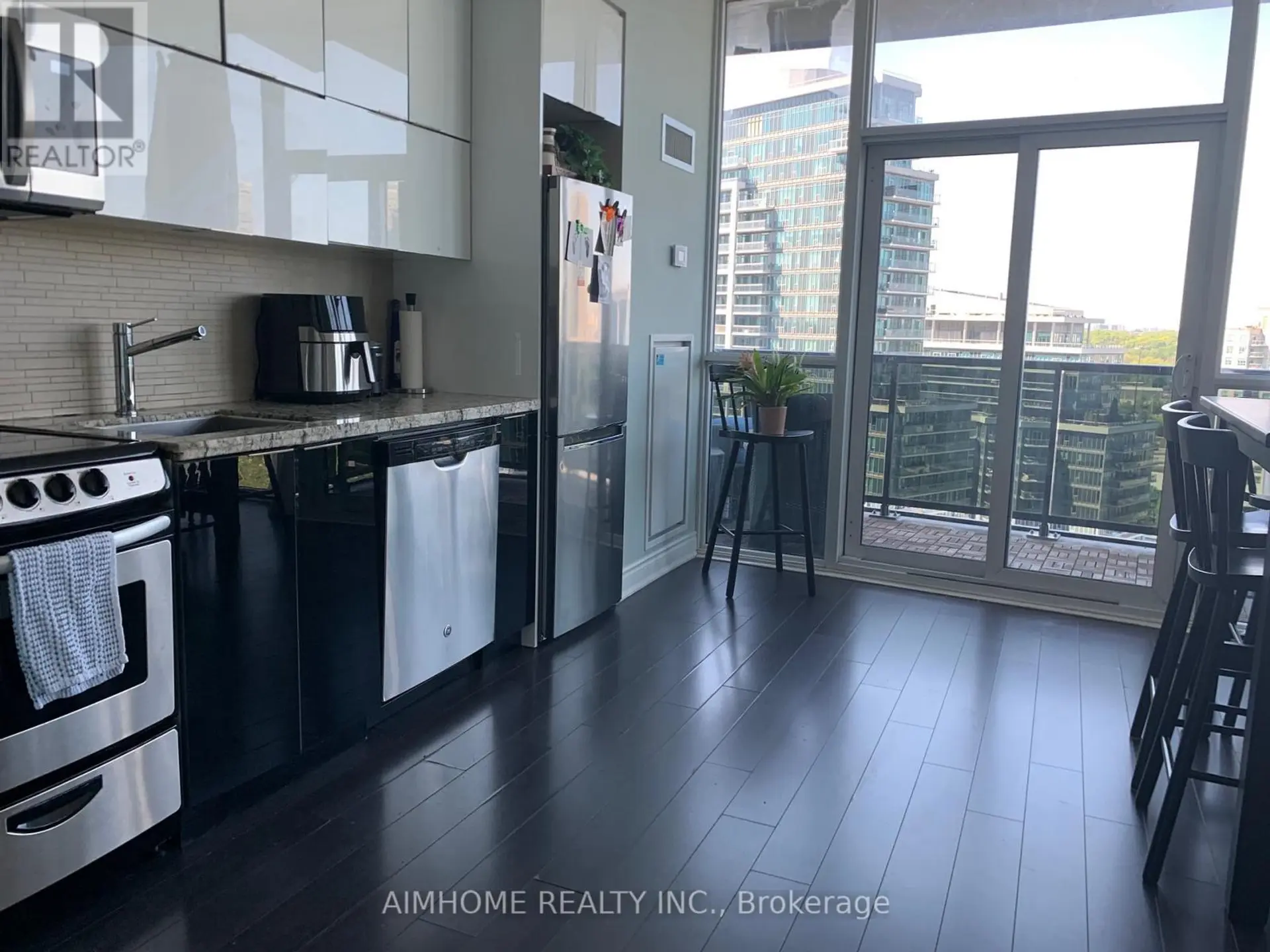 #1601 80 MARINE PARADE DRIVE - Image 5