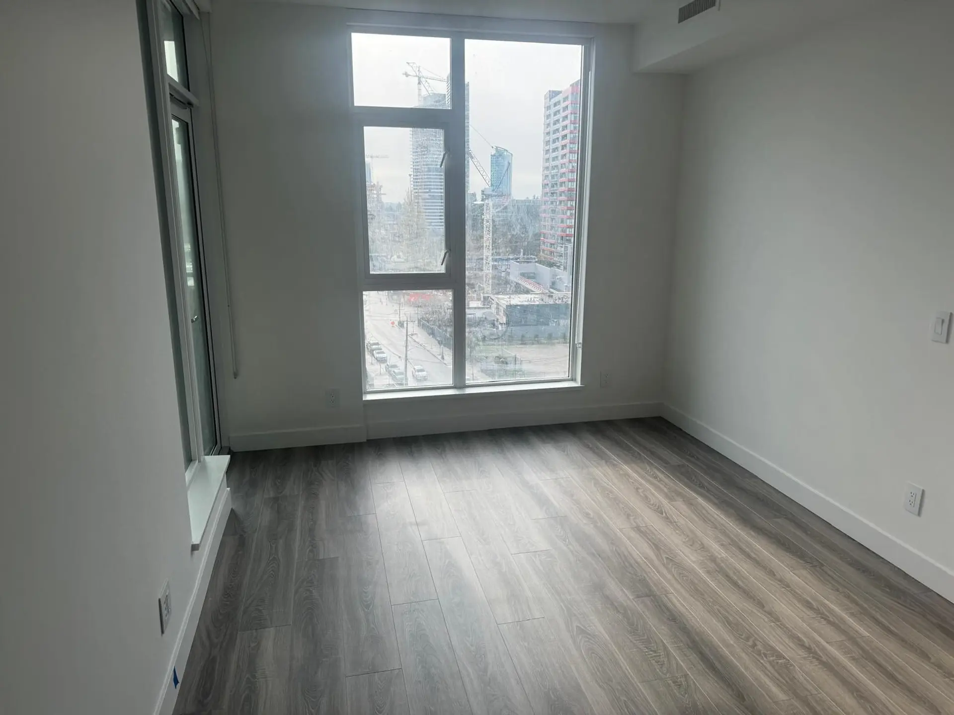 #706 10750 135a Street - Image 6