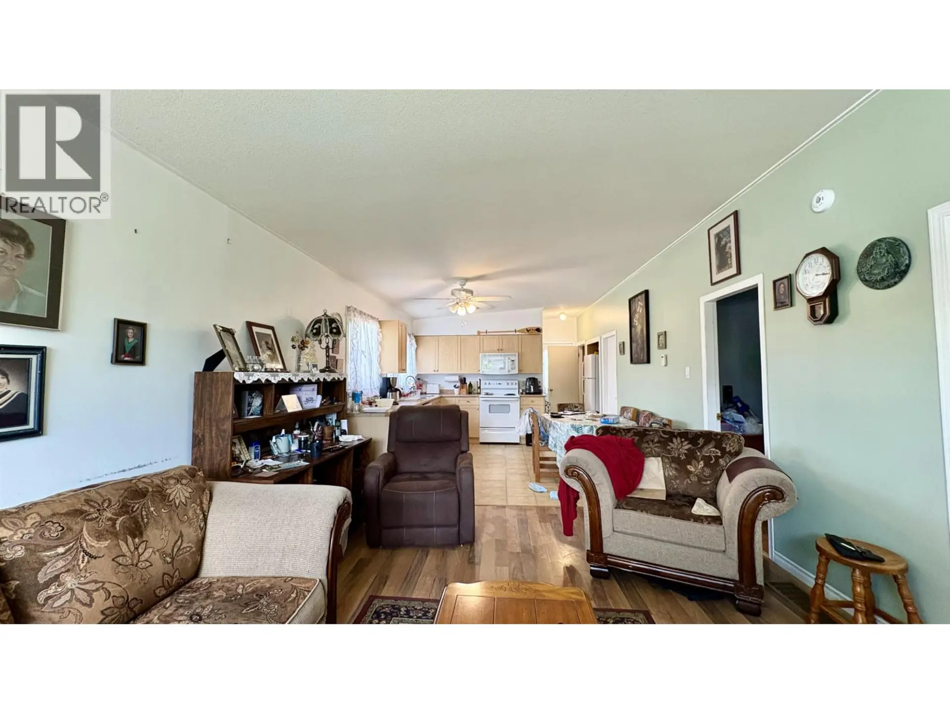 898 EWERT STREET - Image 5