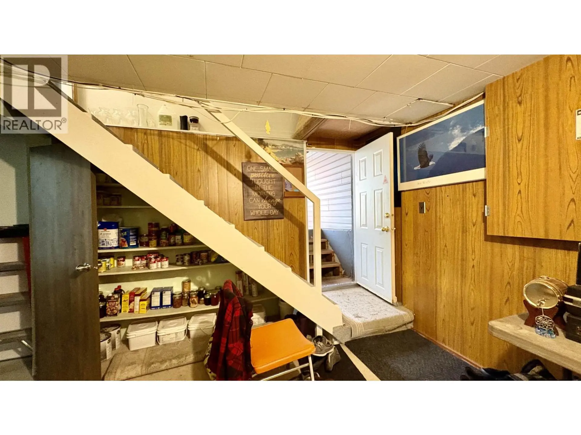898 EWERT STREET - Image 6