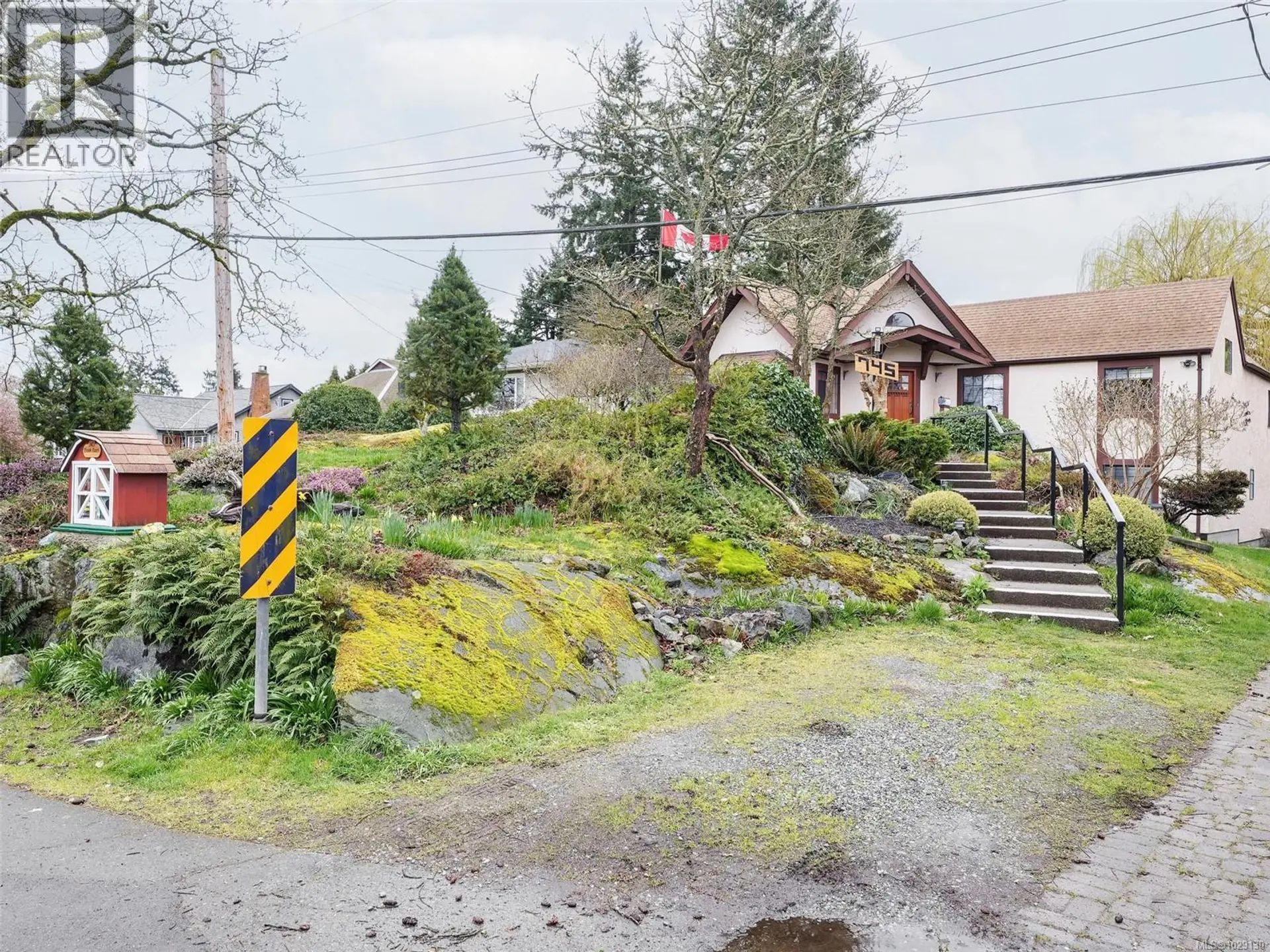 Property at 745 Middleton St, Saanich, BC
