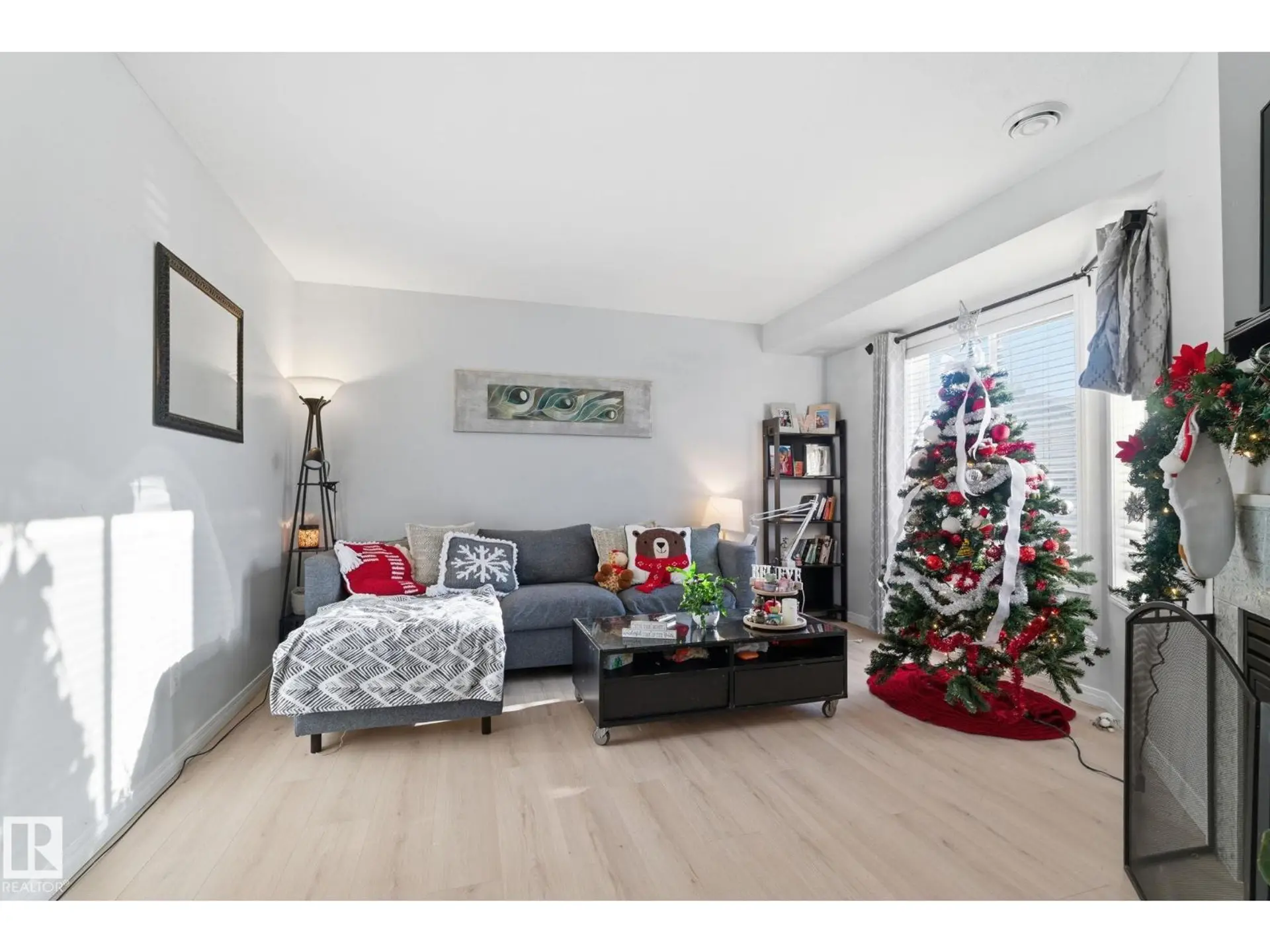 #62 2505 42 ST NW - Image 4