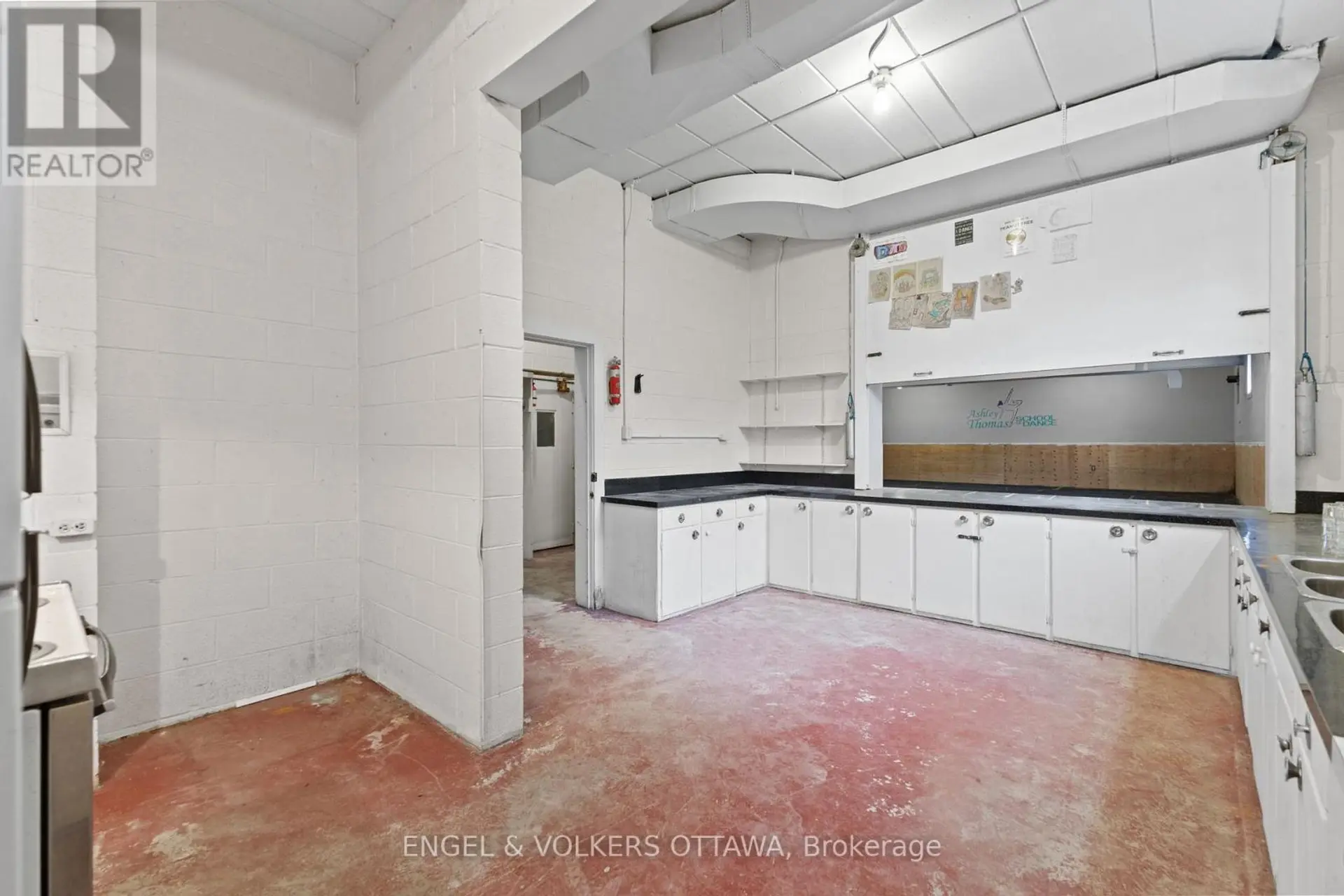 518 CHURCH STREET - Image 12
