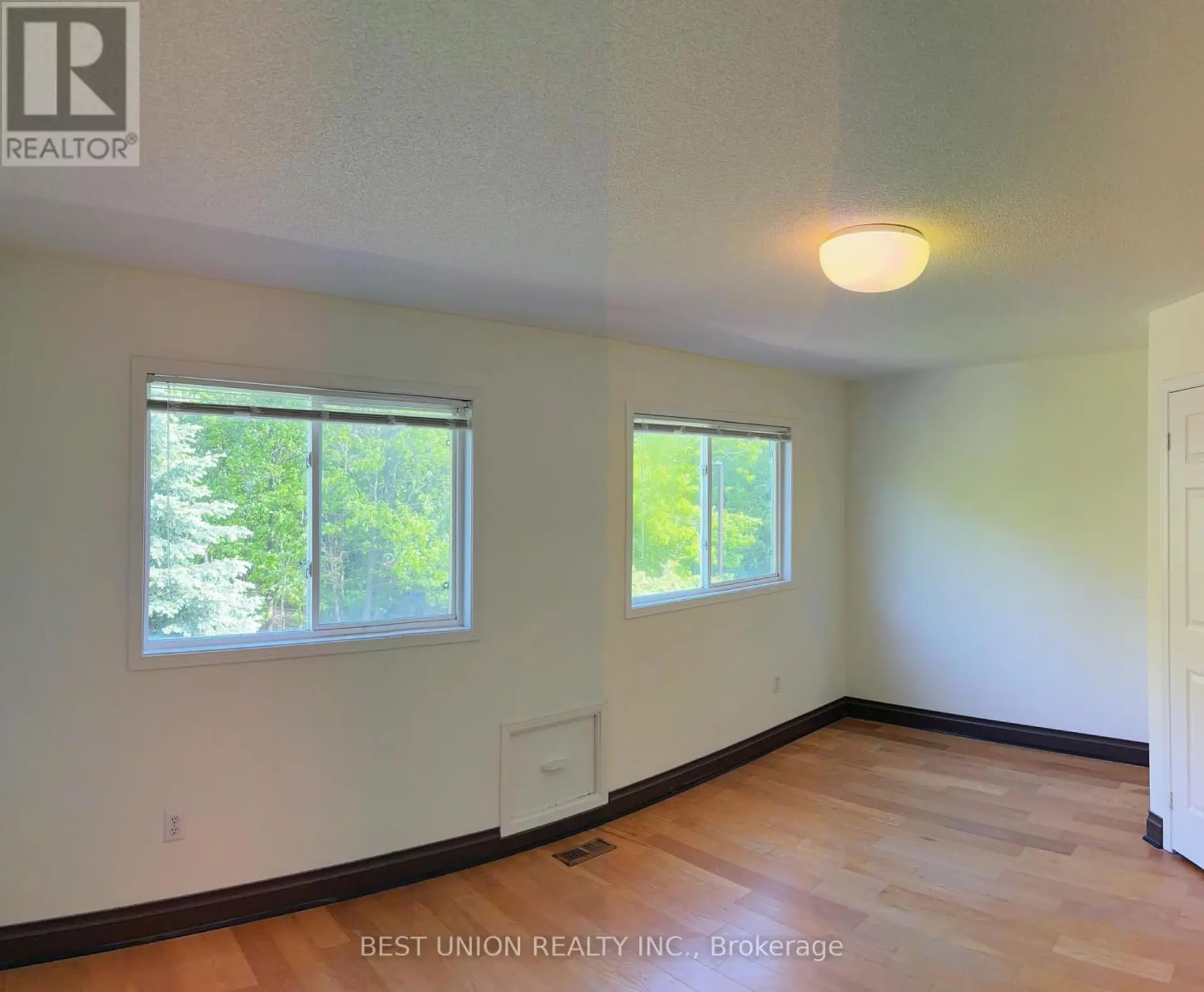 2864 WESTBURY COURT - Image 9