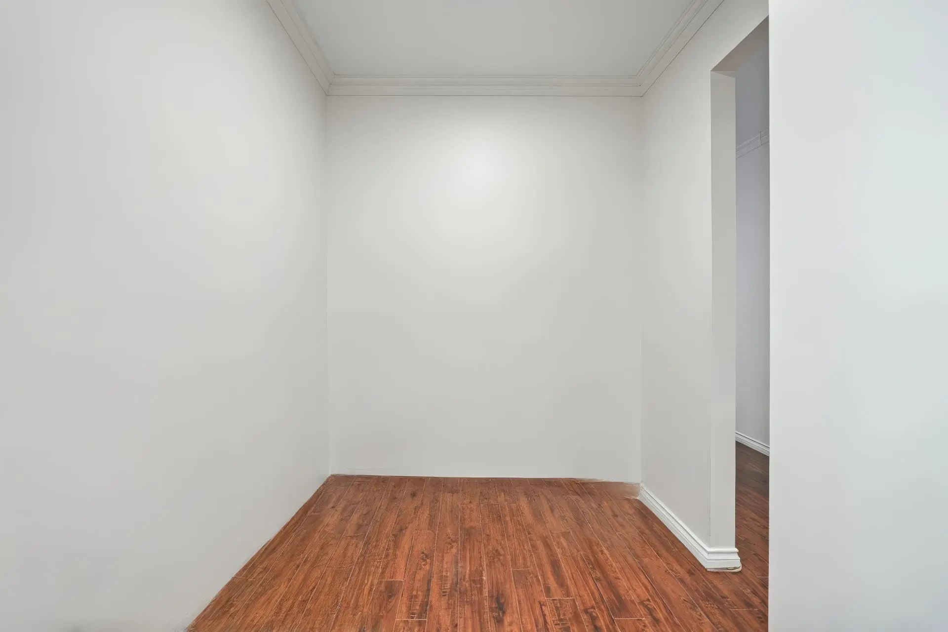 #105 20239 Michaud Crescent - Image 15