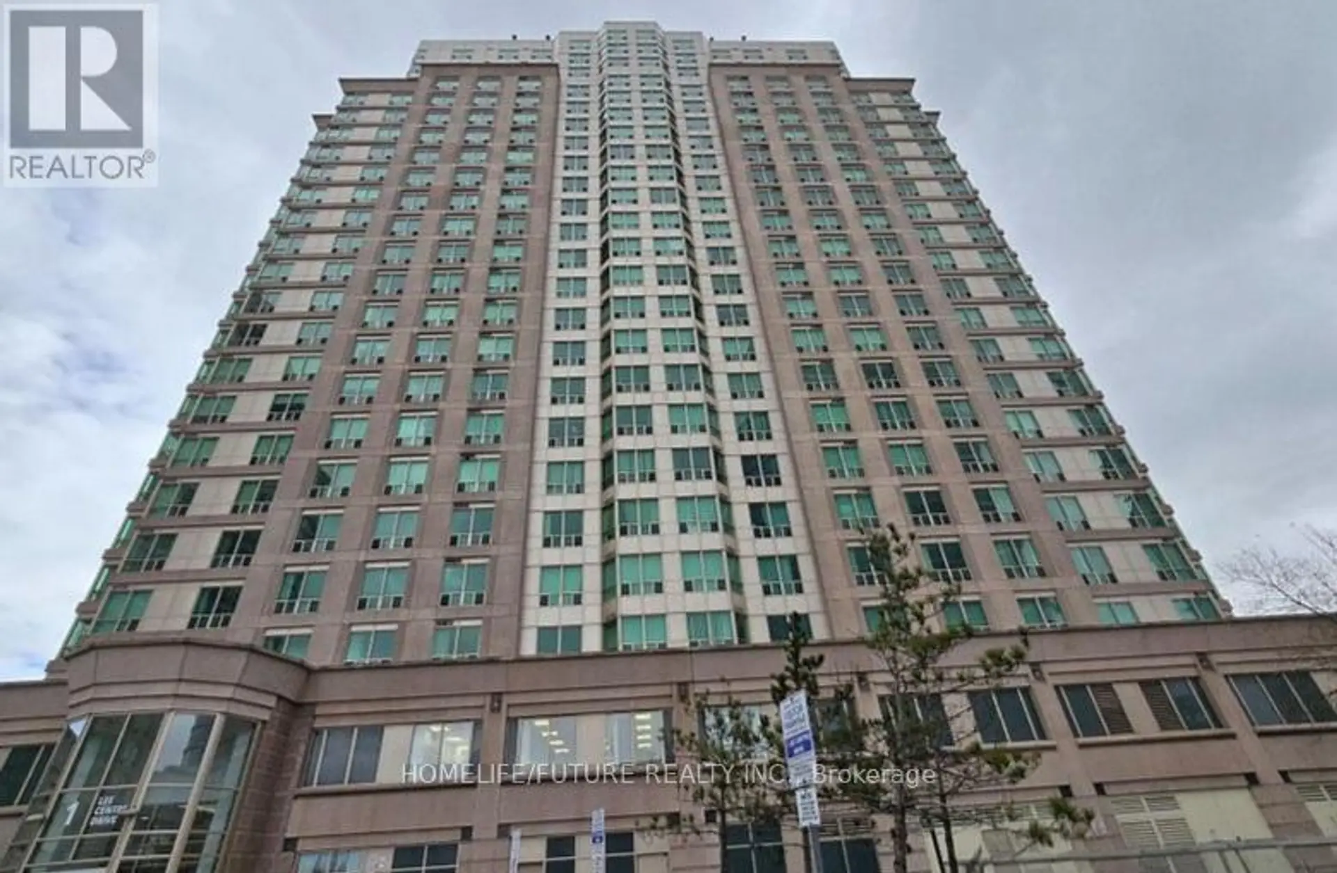 #1209 1 LEE CENTRE DRIVE - Image 1
