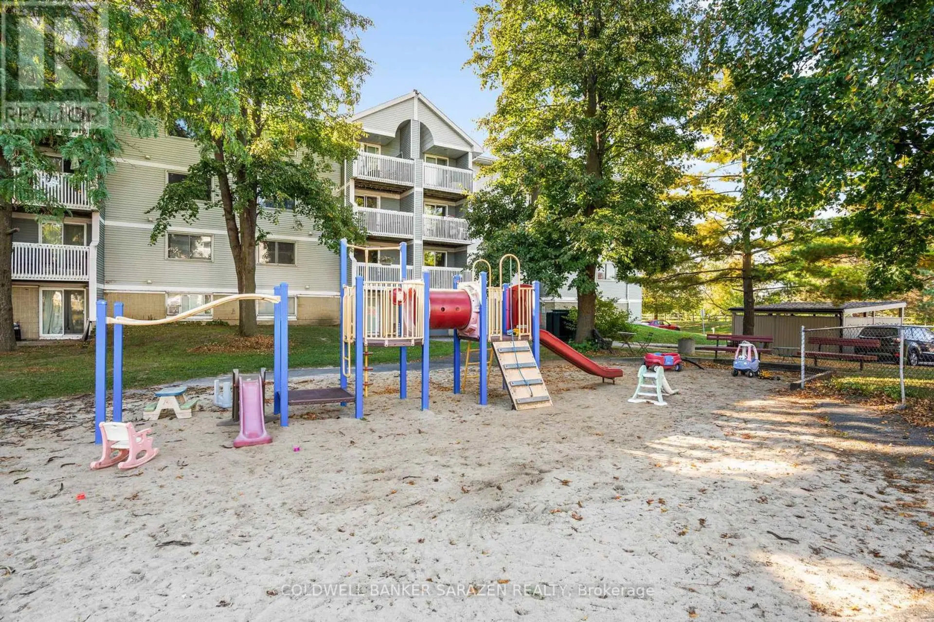 #209 214 VIEWMOUNT DRIVE - Image 17