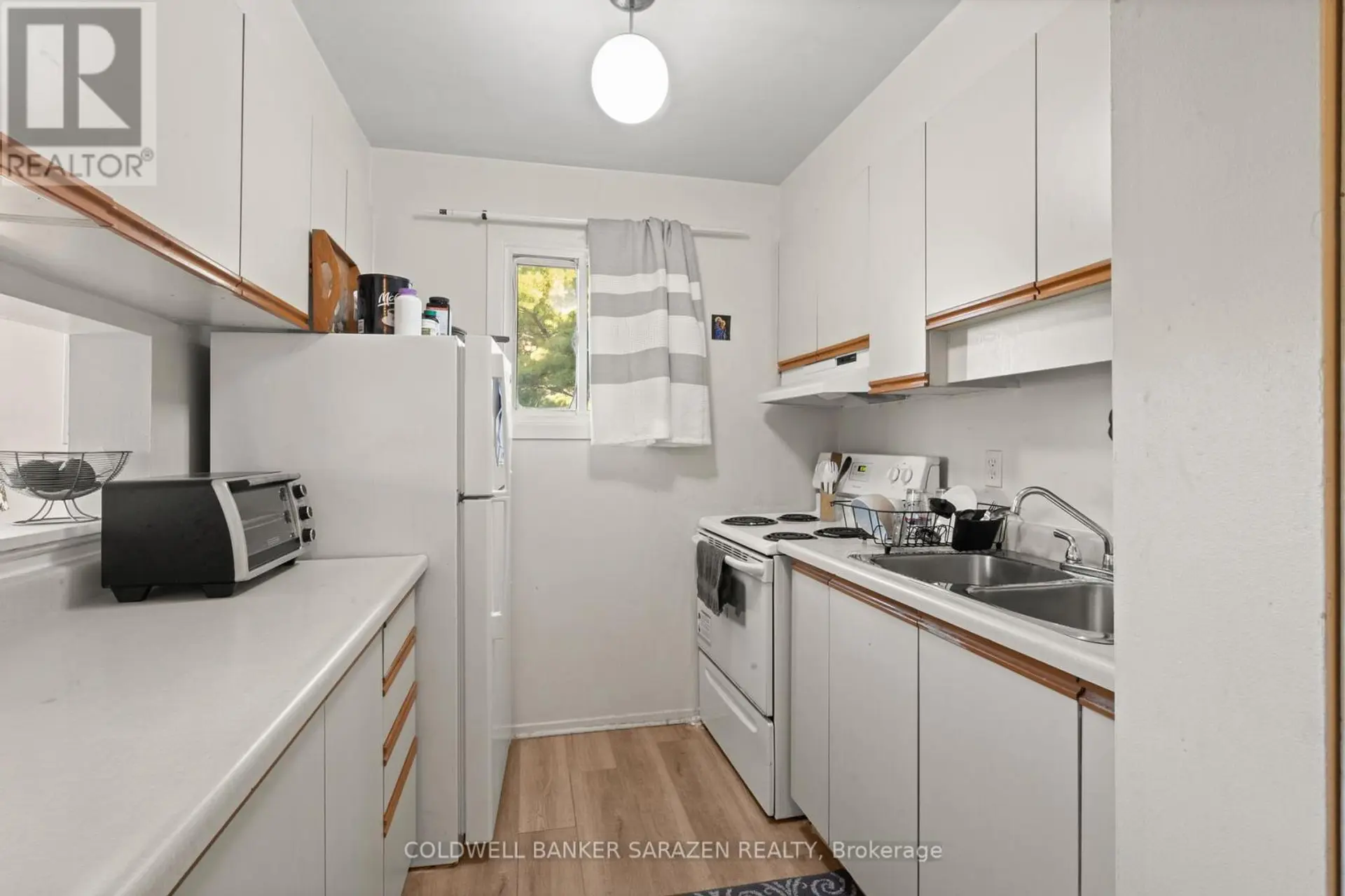 #209 214 VIEWMOUNT DRIVE - Image 5