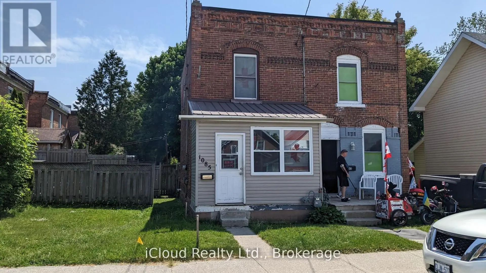 1085 3RD A AVENUE E - Image 1