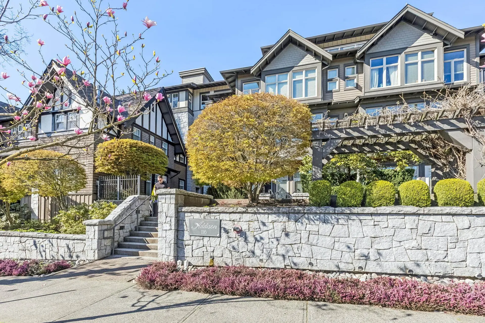 Property at #207 116 W 23rd Street, North Vancouver, BC