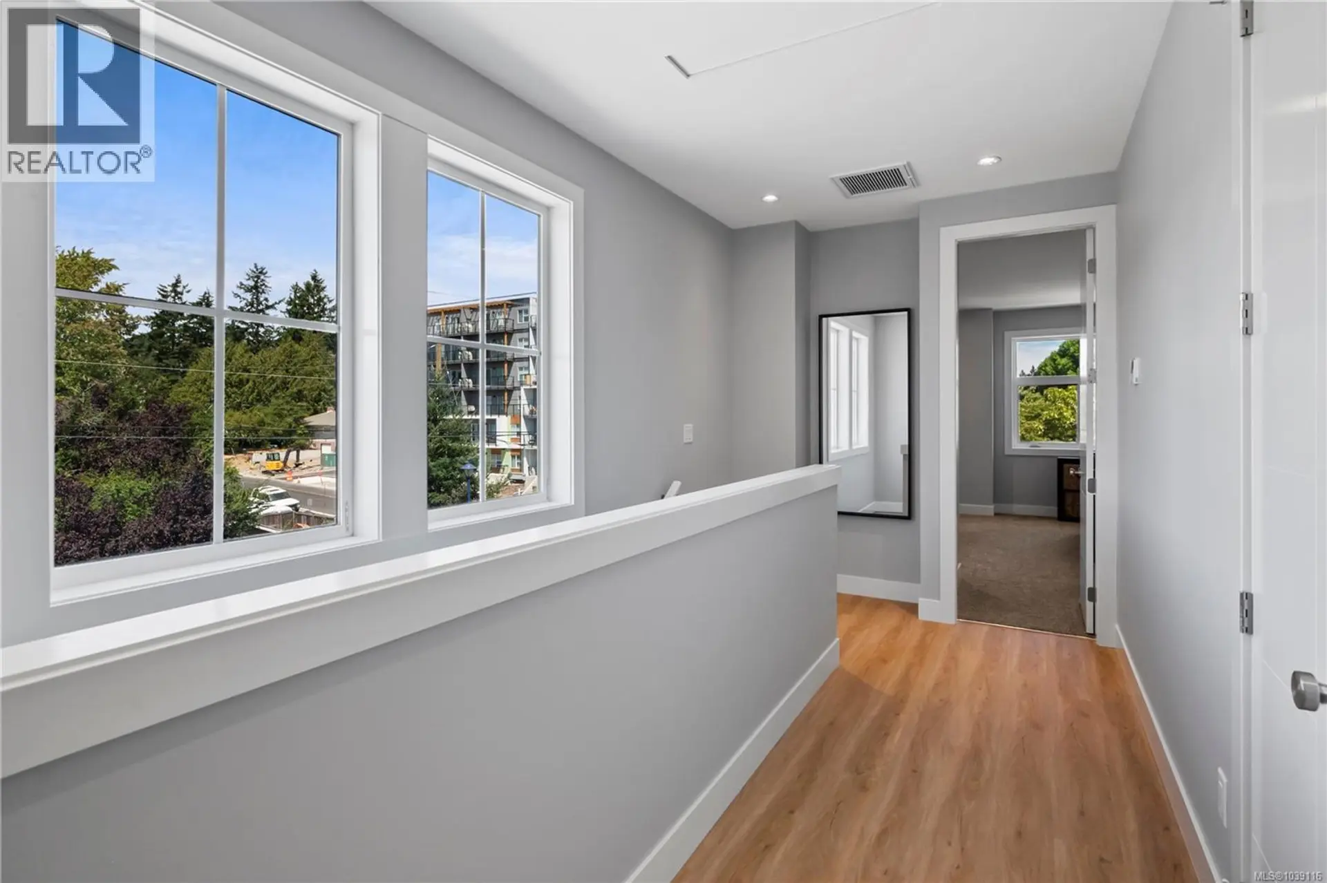 #104 2830 SYBRONDEN Rd - Image 8
