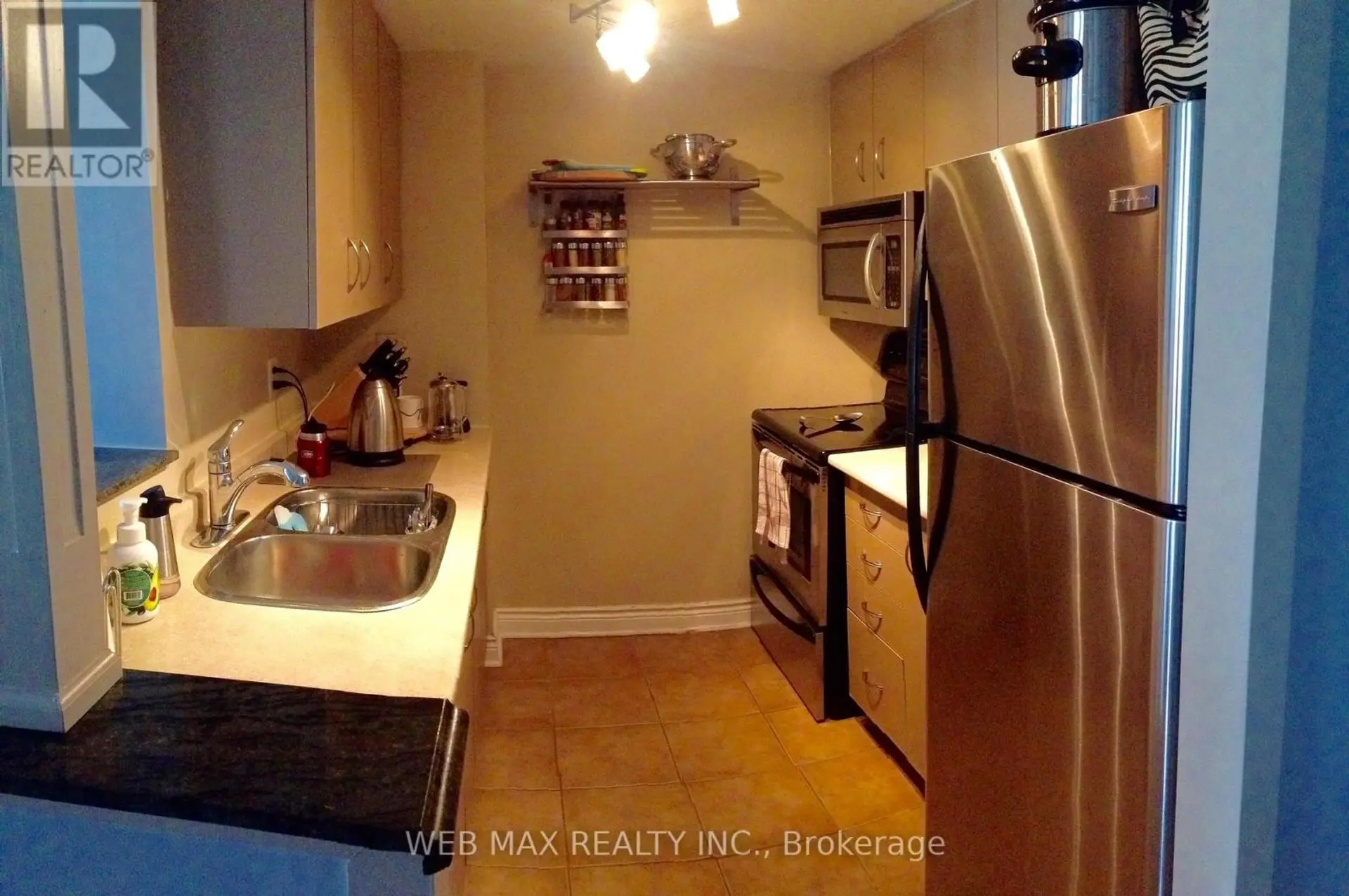 #1808 25 GRENVILLE STREET - Image 6
