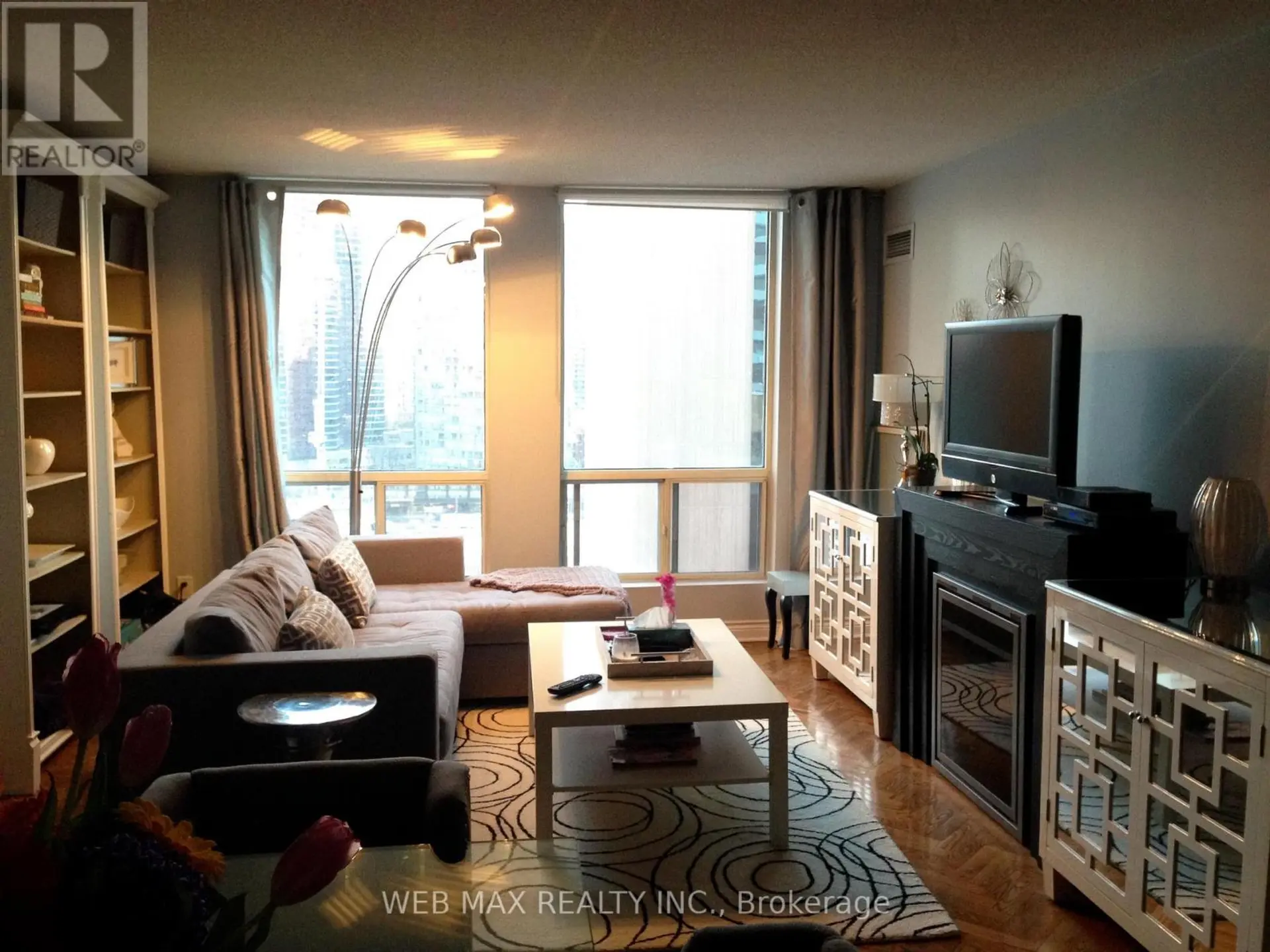 #1808 25 GRENVILLE STREET - Image 7