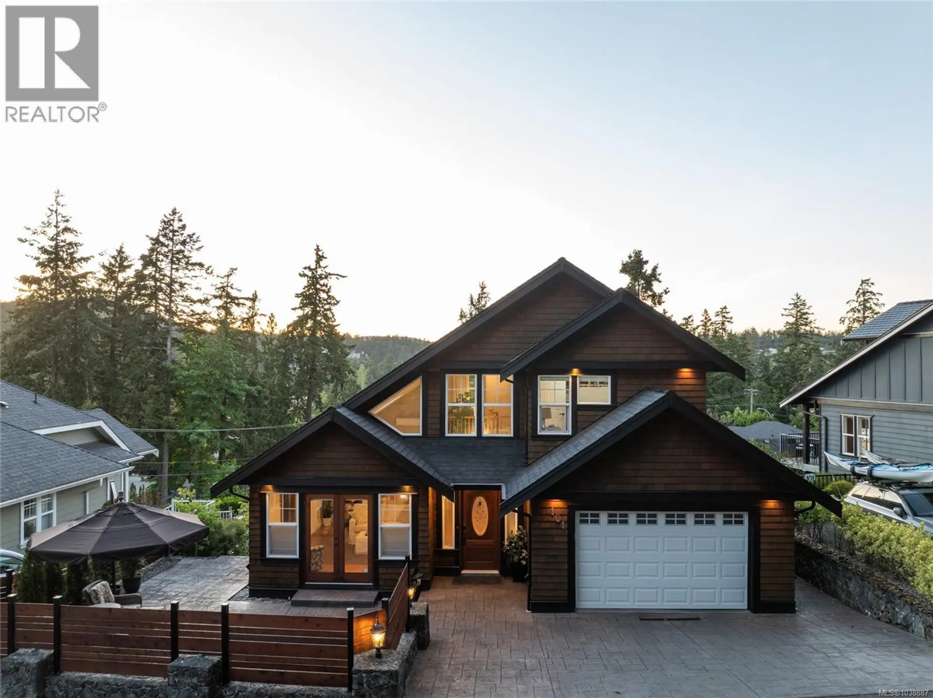 Property at 101 Gibraltar Bay Dr, View Royal, BC