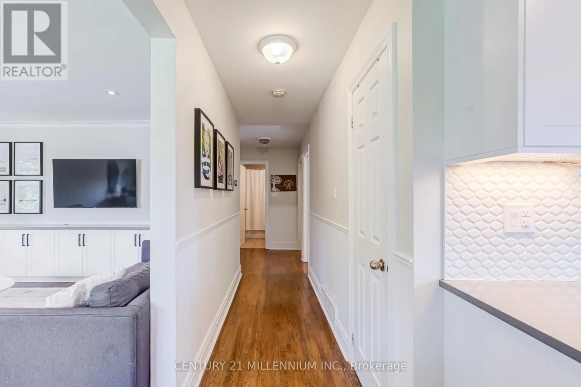 9 PRINCE CHARLES DRIVE - Image 9