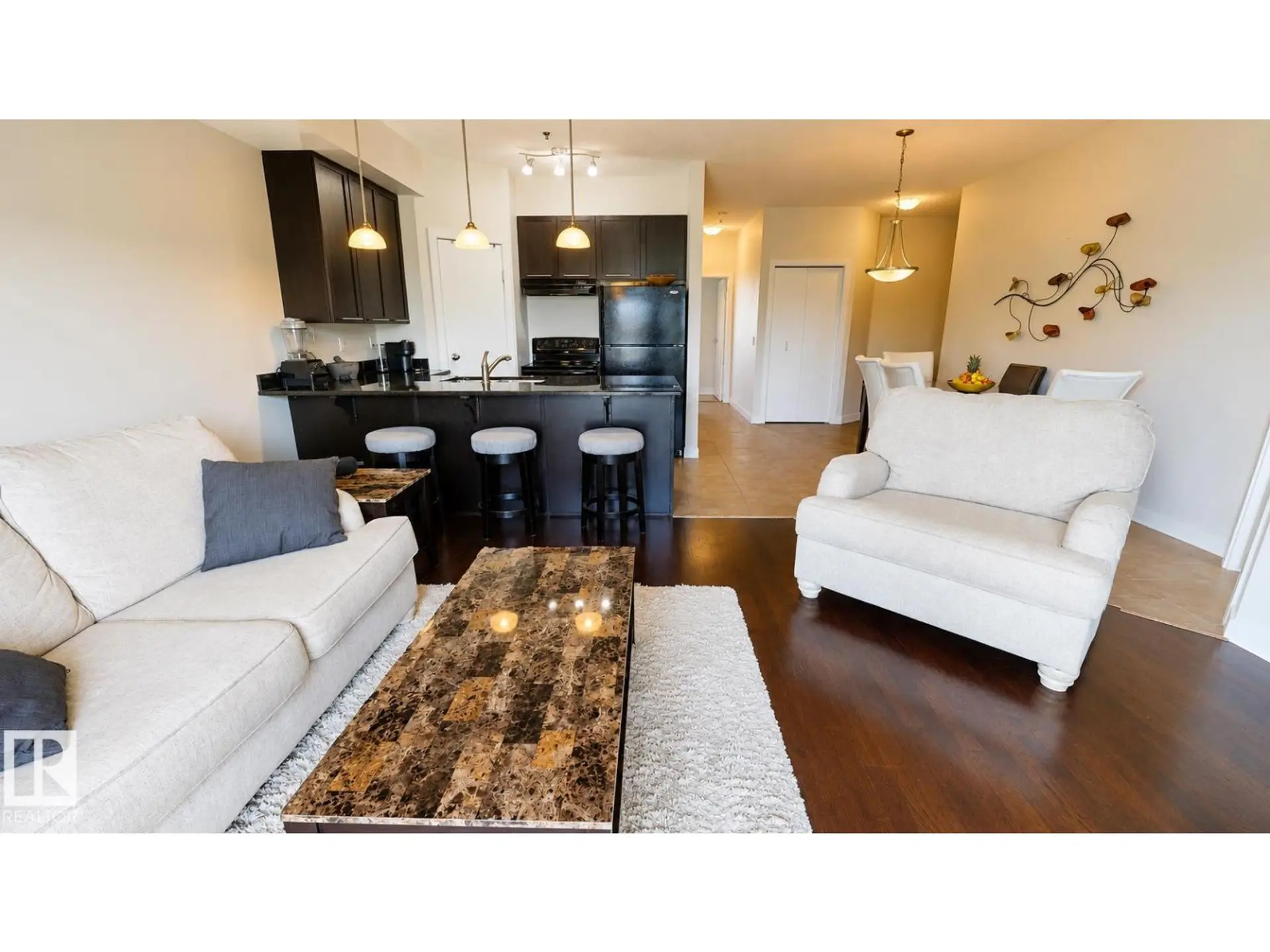 #405 9750 94 ST NW - Image 5