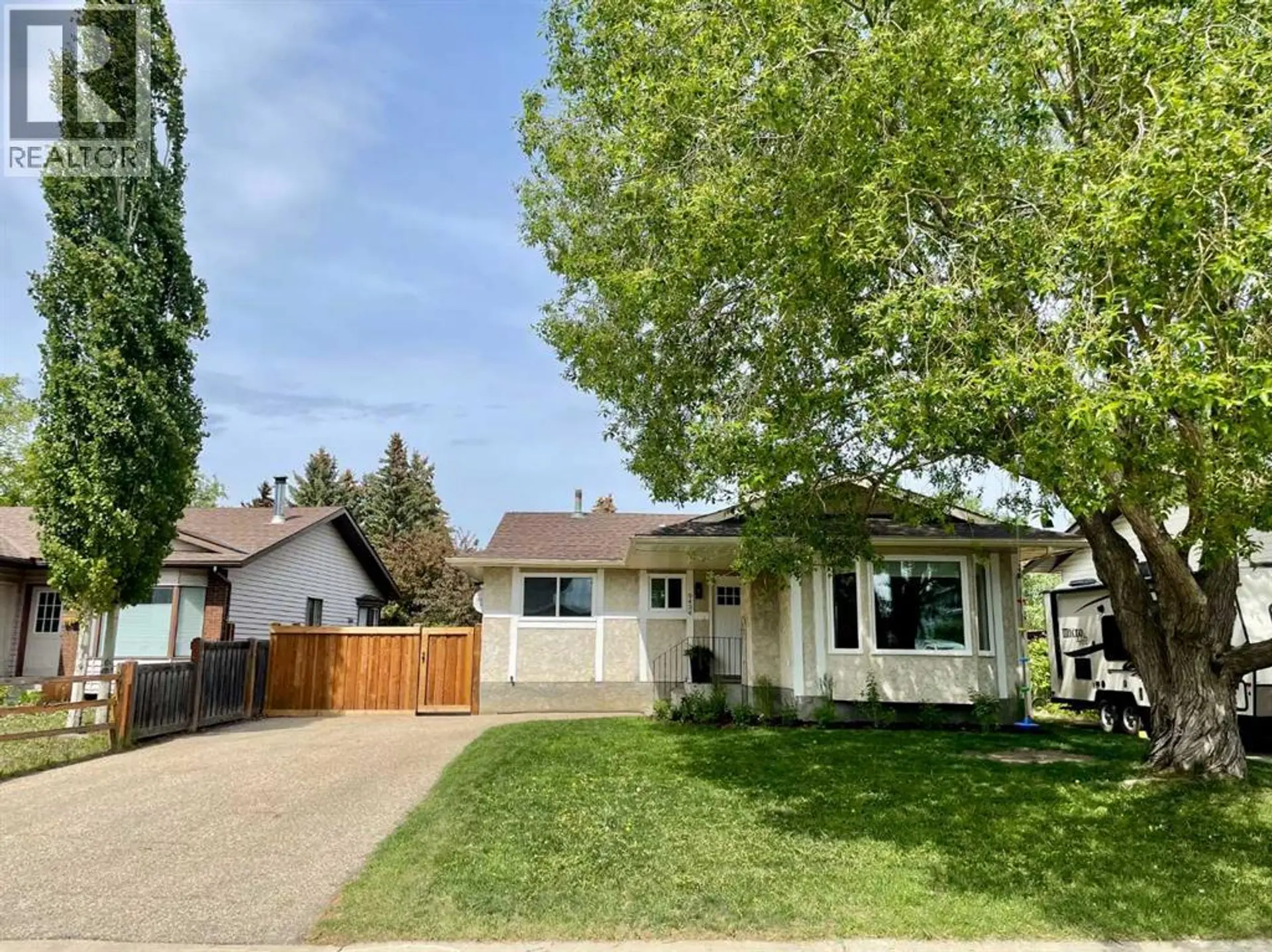 9434 64 Avenue - Image 1