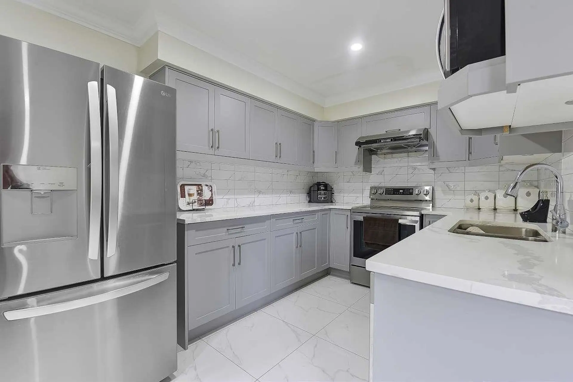 #14 7140 132 Street - Image 9