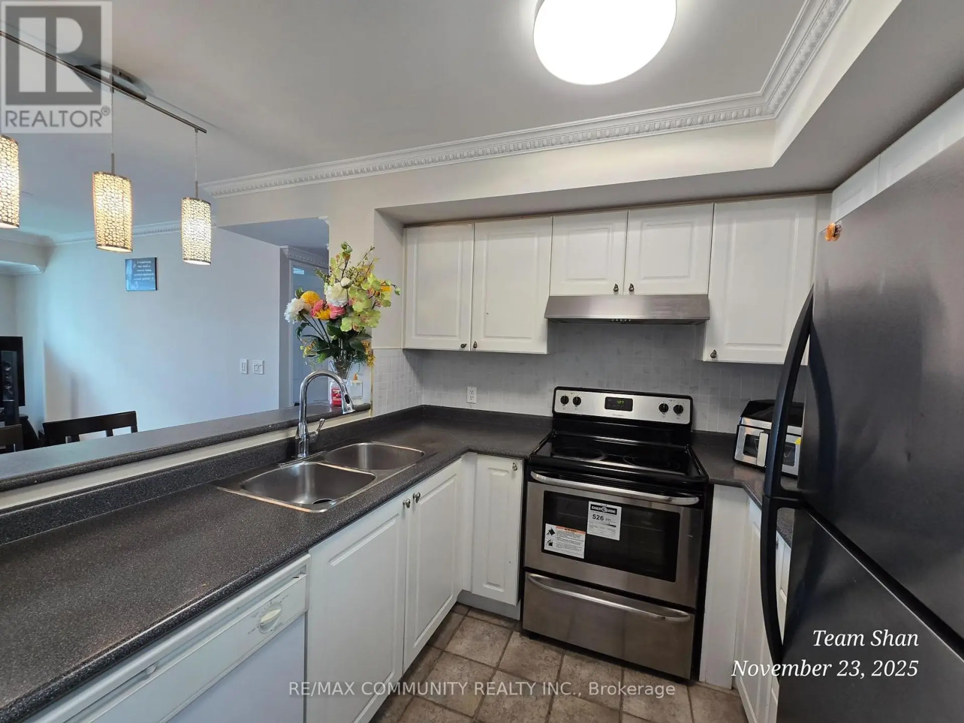 #PH302 1 LEE CENTERE DRIVE - Image 10